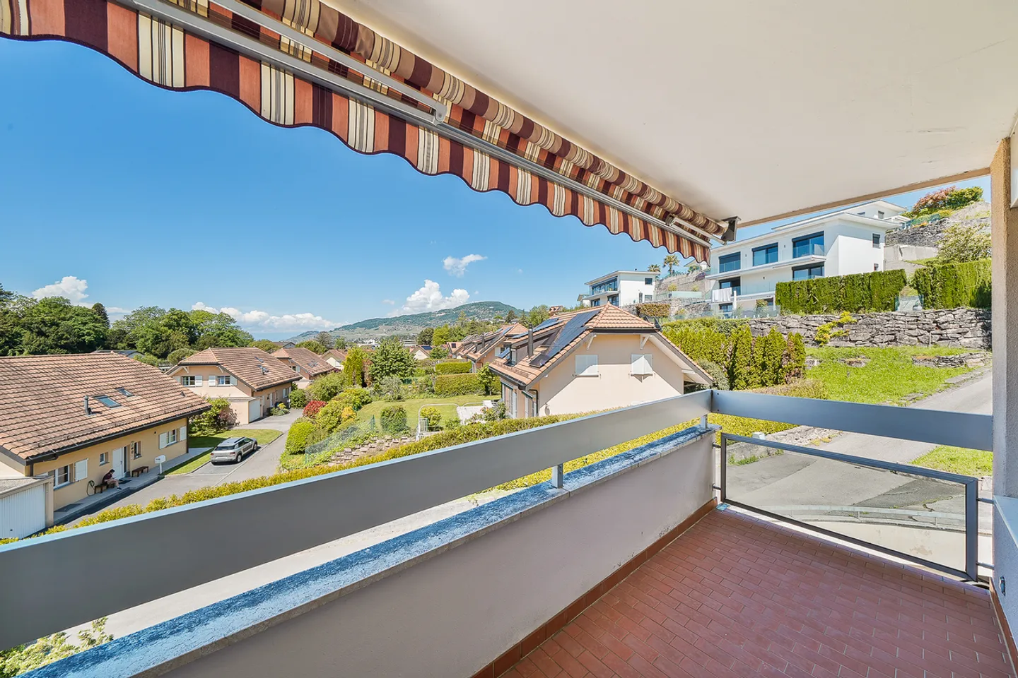 Superbe appartement aux dimensions exceptionnelles, quartier calme - Photo 11 sur 13