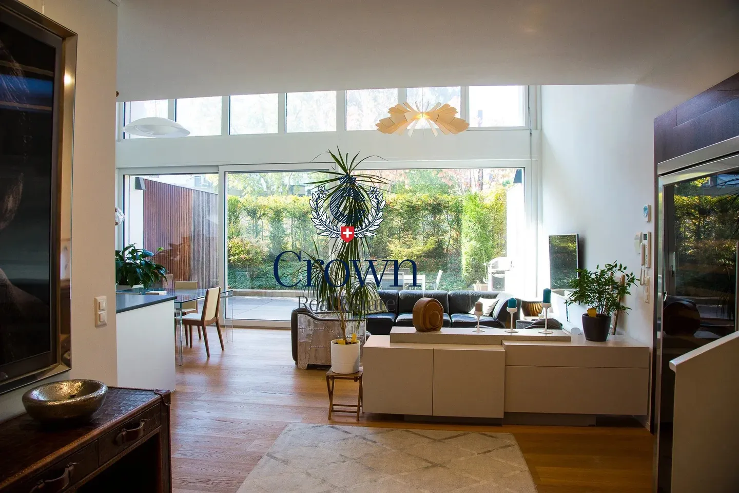 The space of a duplex, downtown Geneva 10 minutes away, everything within reach - Photo 11 of 43
