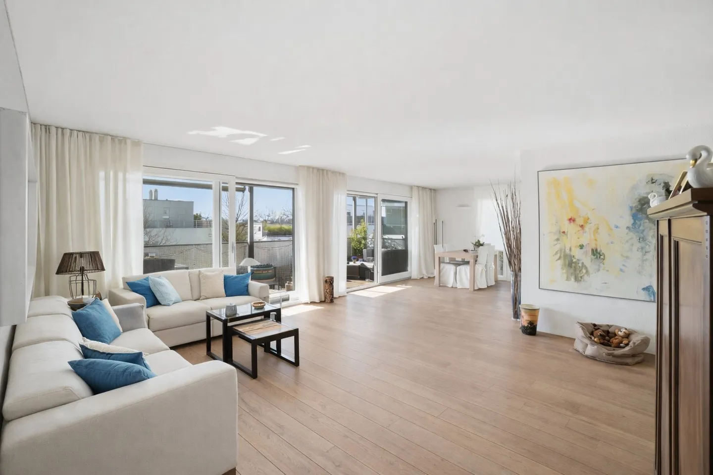 Modern Apartment in Quiet Zurich - Photo 1 of 10