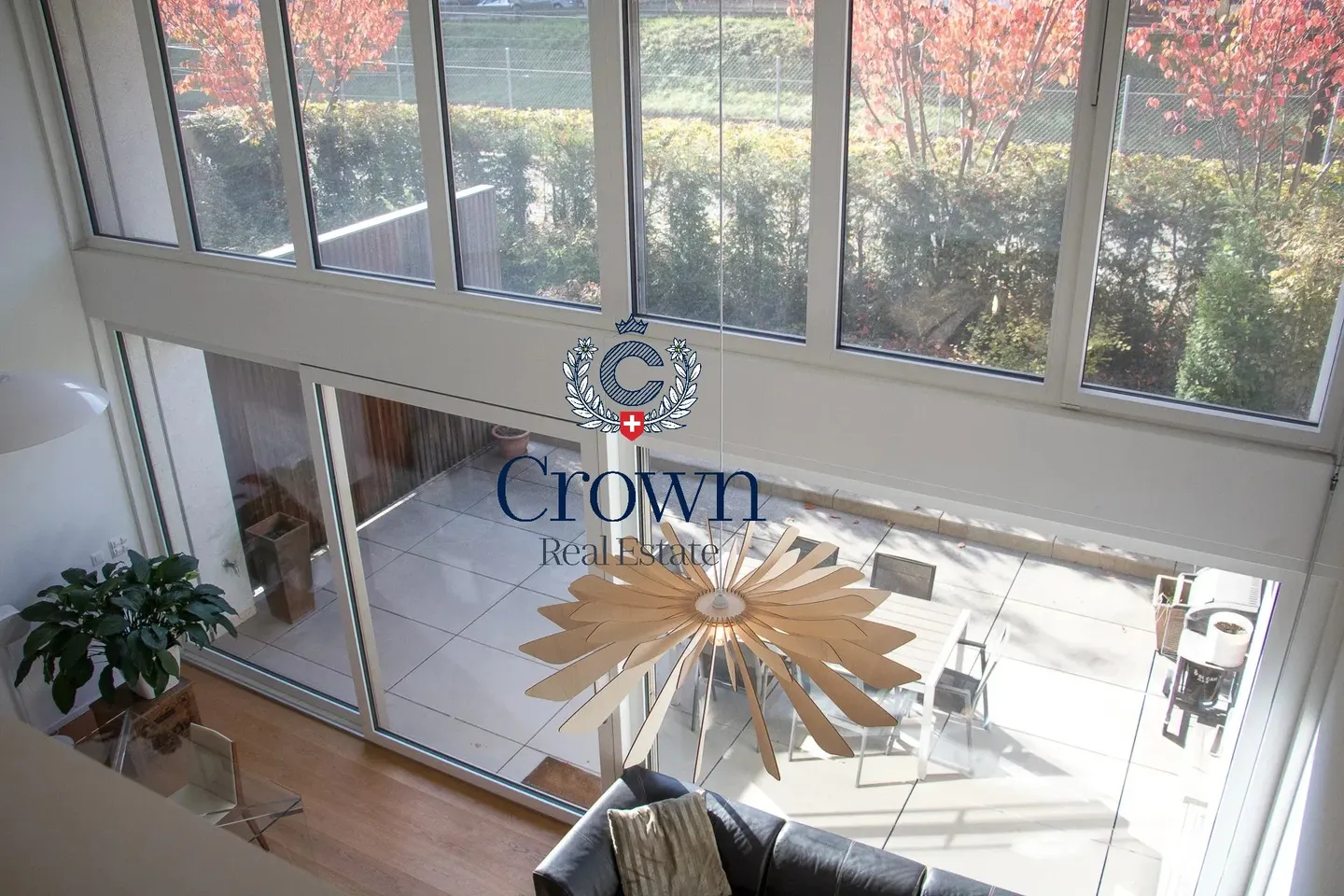 The space of a duplex, downtown Geneva 10 minutes away, everything within reach - Photo 12 of 43