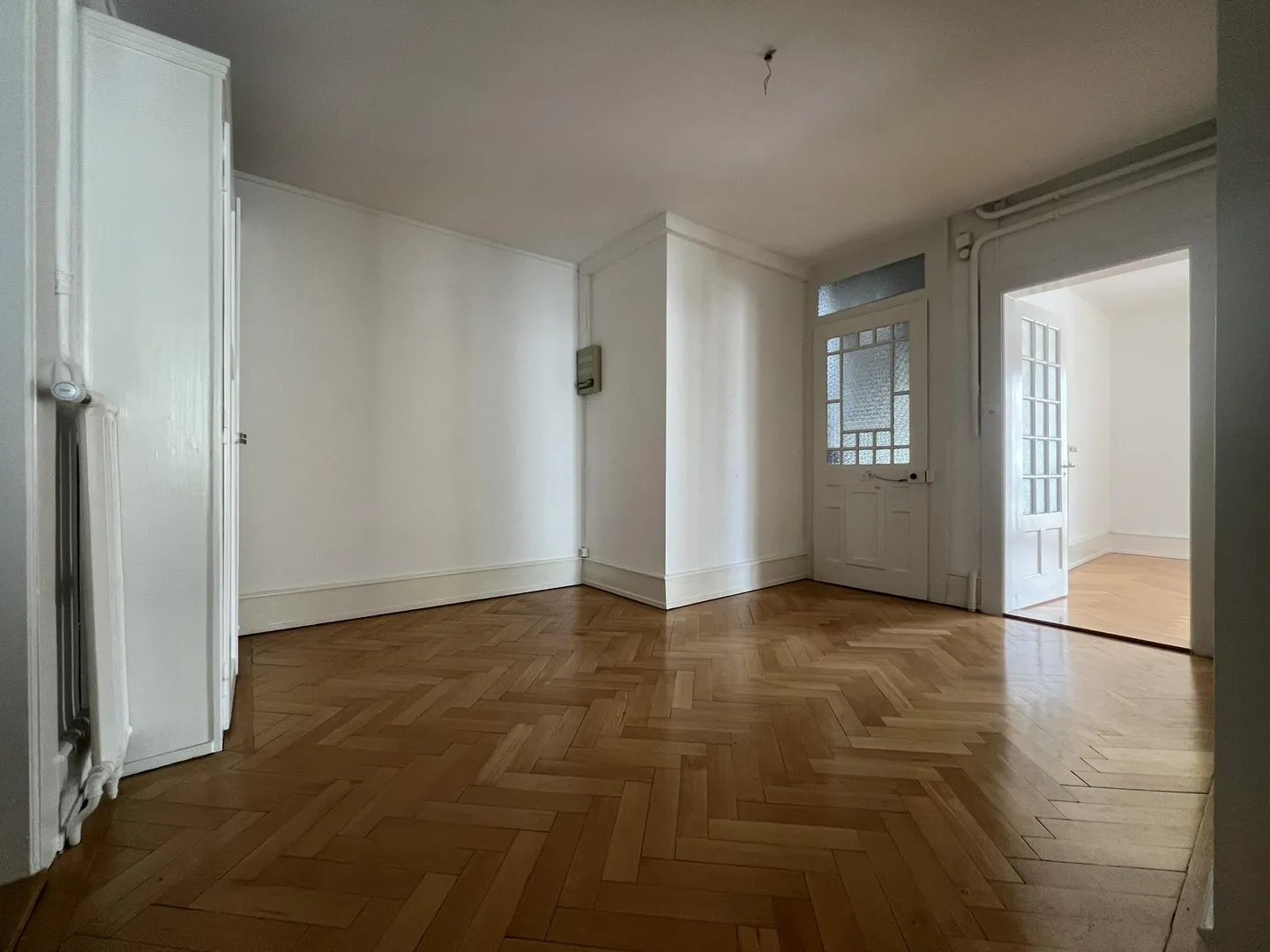 Appartamento affascinante di 3,5 stanze al 3° piano a La Chaux-de-Fonds - Foto 2 di 7