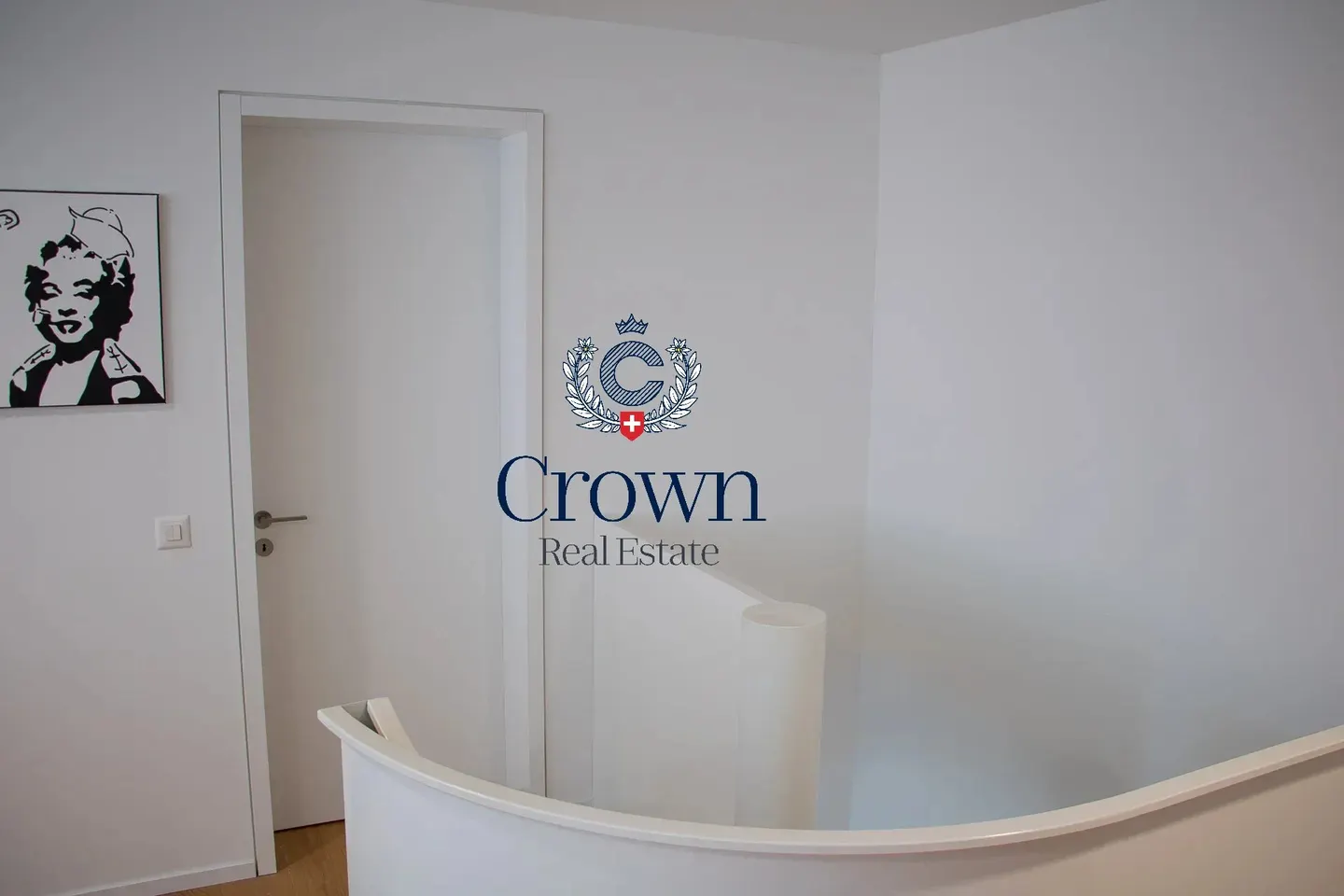 The space of a duplex, downtown Geneva 10 minutes away, everything within reach - Photo 34 of 43