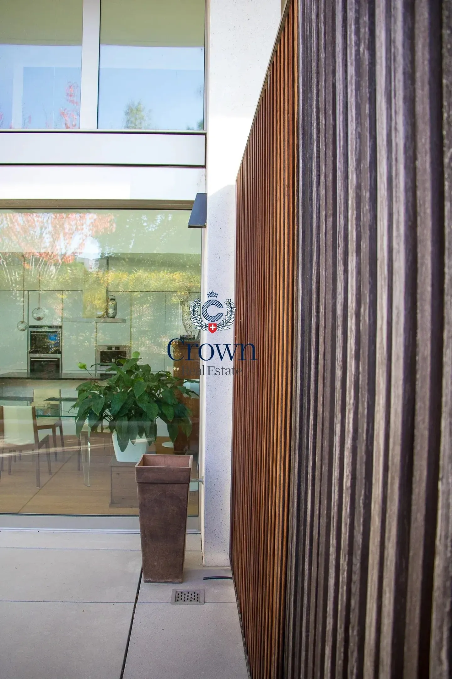 The space of a duplex, downtown Geneva 10 minutes away, everything within reach - Photo 42 of 43
