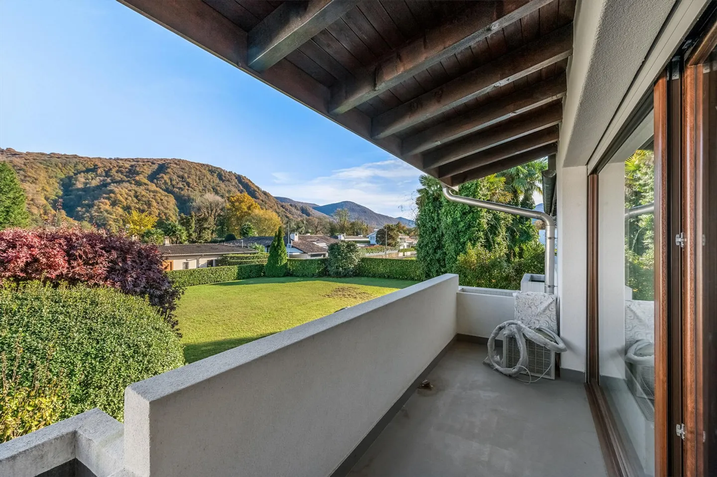 AMOUR DU LAC À MAGLIASO - Photo 5 sur 8