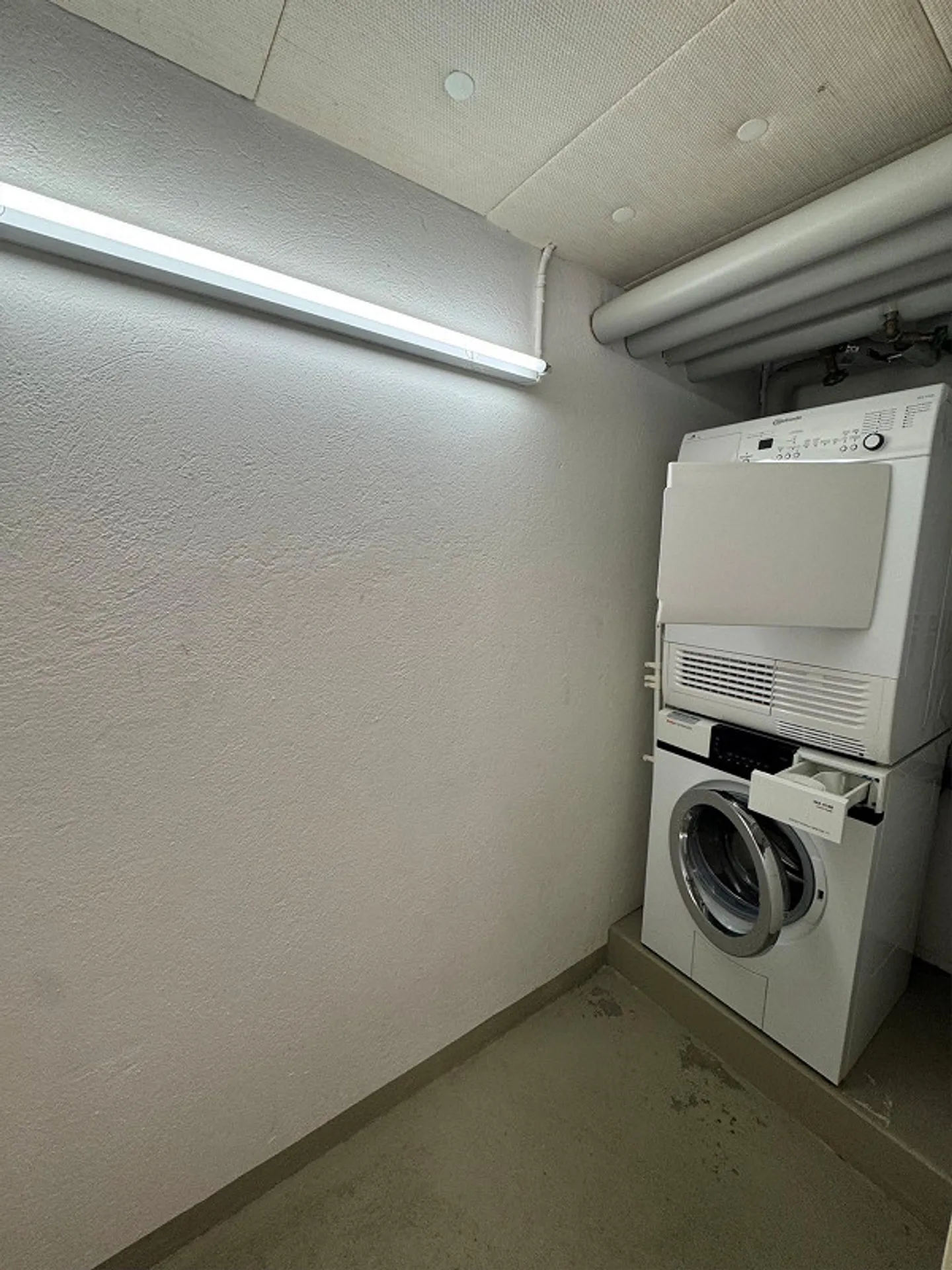 3-room apartment in the heart of Küsnacht, near the lake and train station - Photo 9 of 12