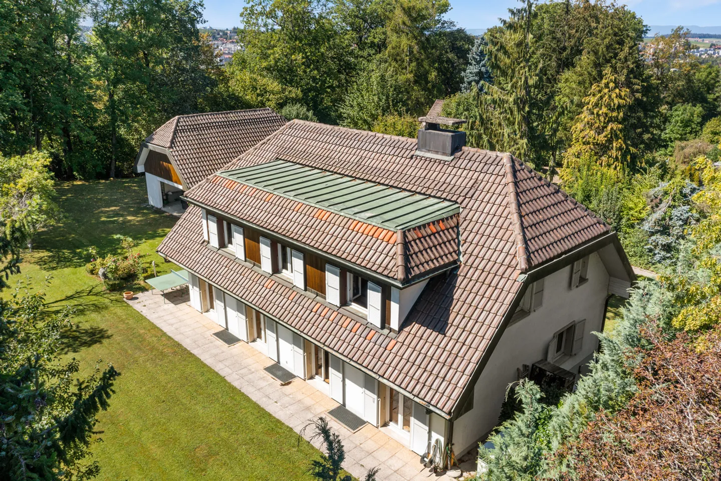 Immobilie mit Potenzial, ruhige Lage und atemberaubende Aussicht - Foto 1 von 6