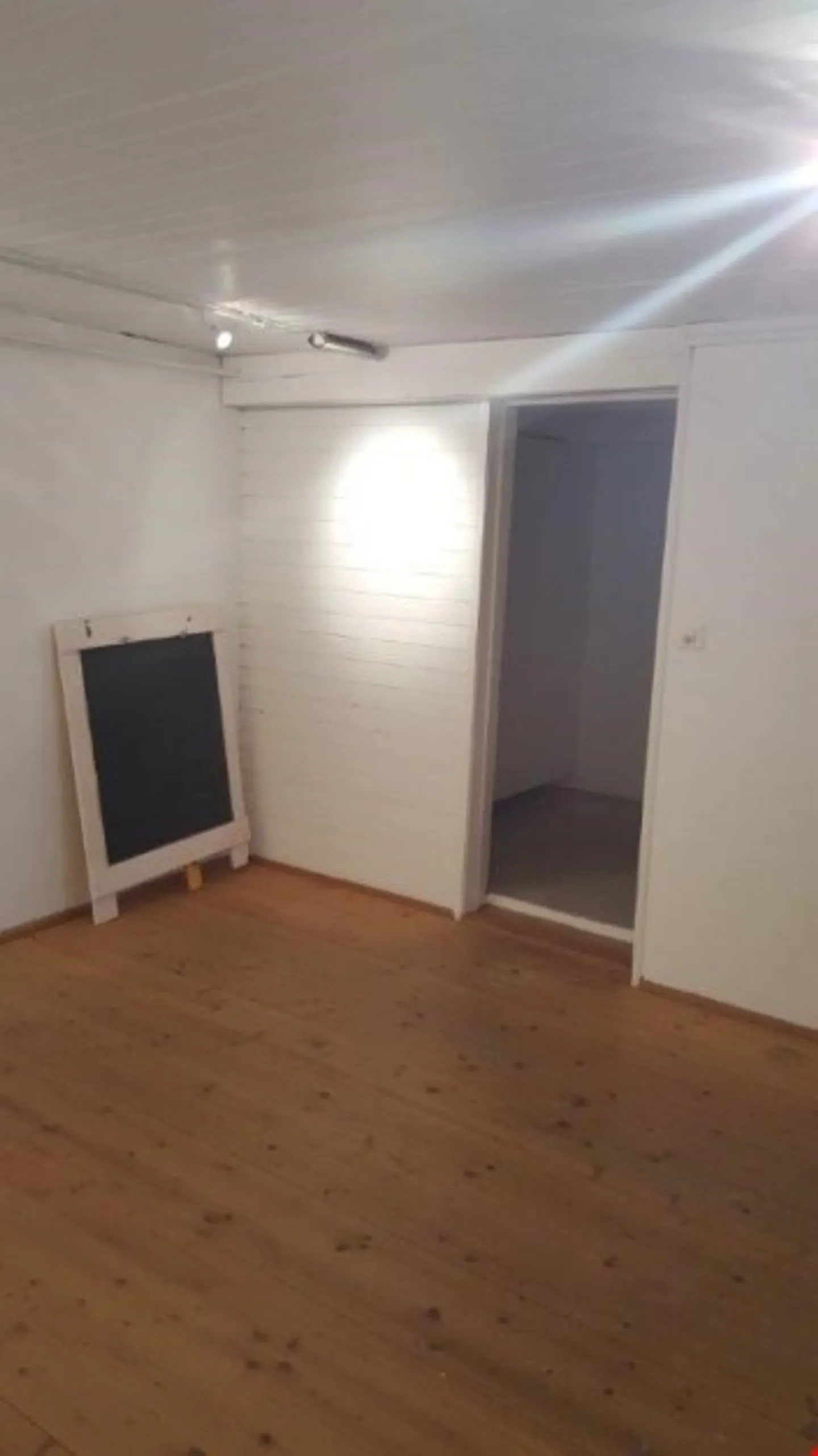 Retail Space / Studio for Rent - Photo 1 of 10