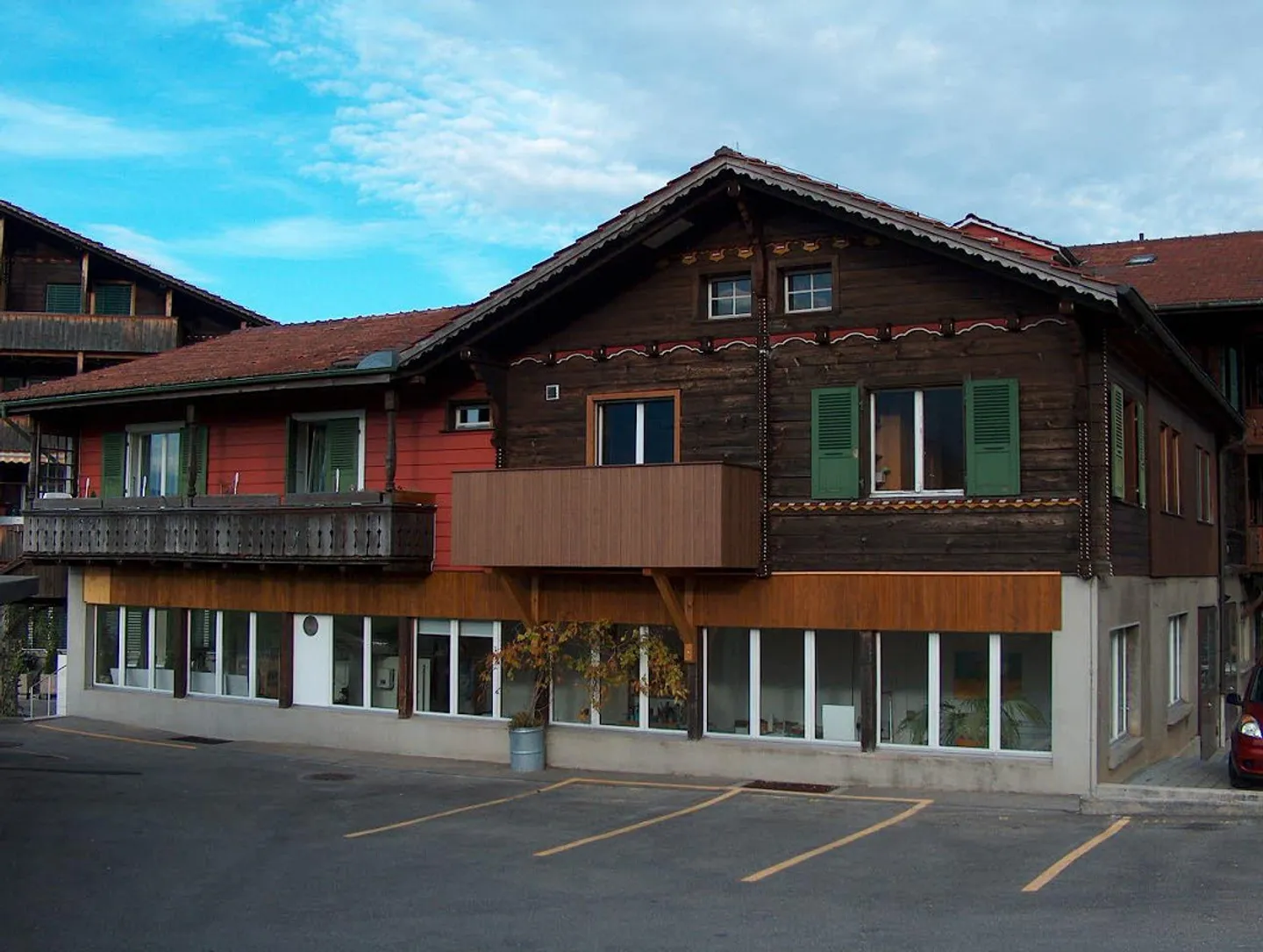 "Charmante 2-Zimmer-Wohnung mit Bergblick in Spiez" - Foto 1 von 6