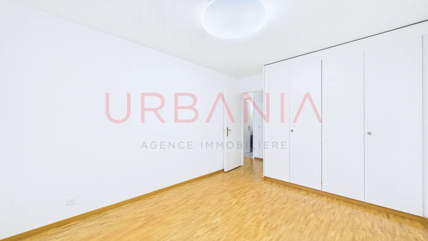 Schöne durchgehende Wohnung in der Nähe von Annehmlichkeiten - Foto 8 von 11