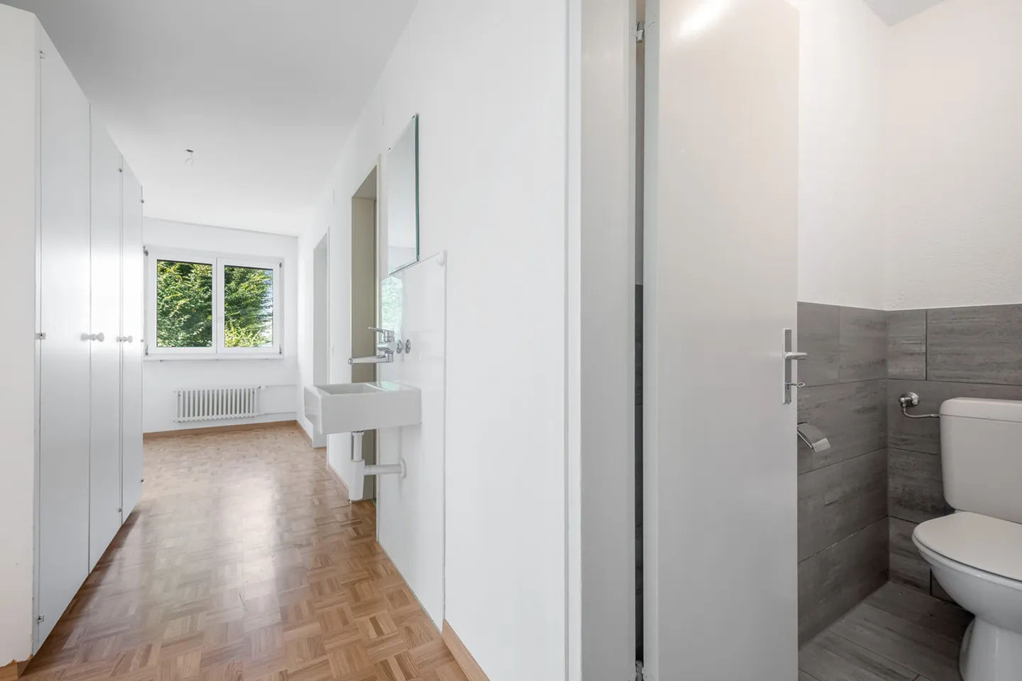 Zona residenziale tranquilla eppure al centro della città - limitato fino al 30.09.2027 - Foto 10 di 12