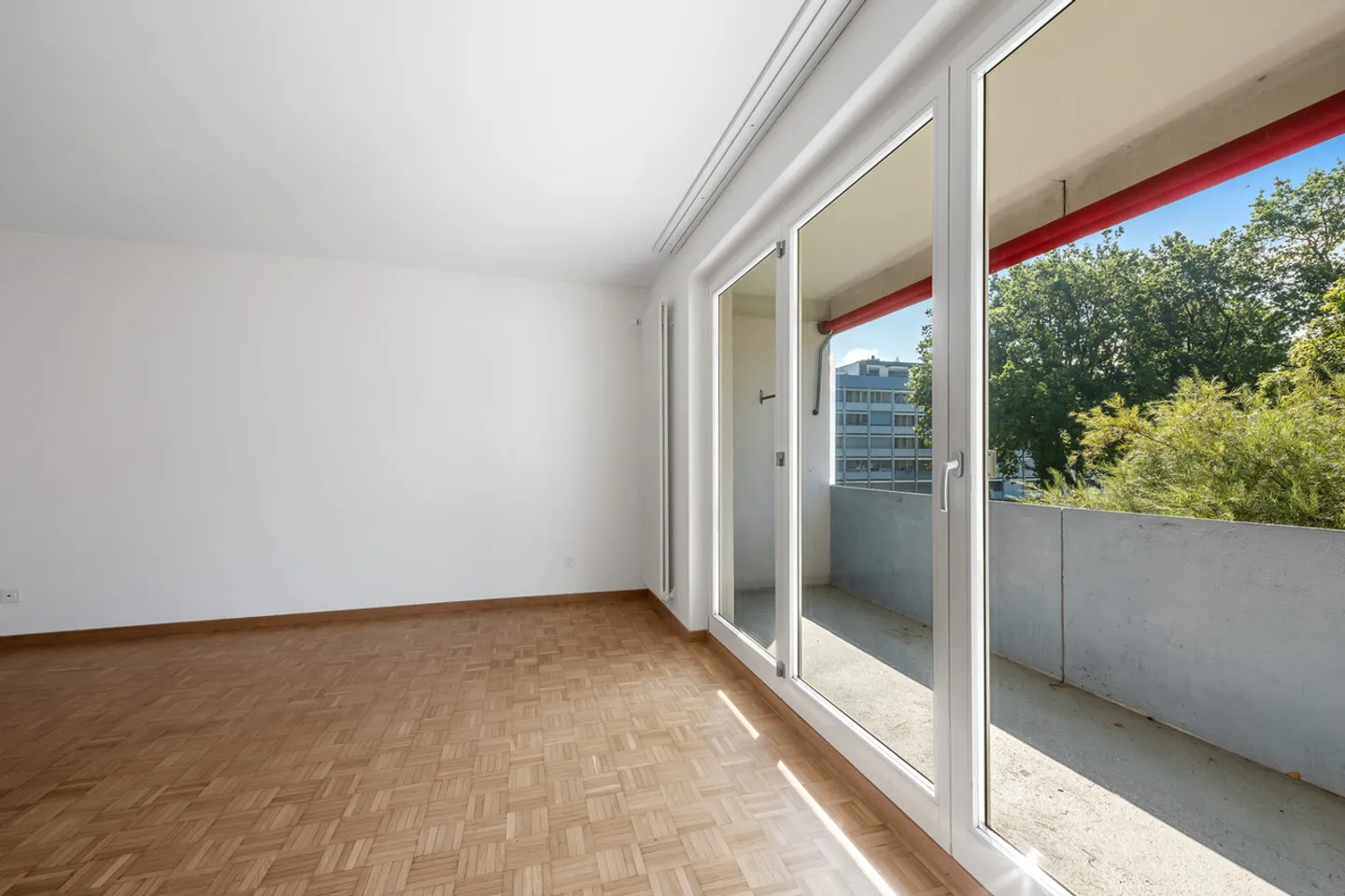 Zona residenziale tranquilla eppure al centro della città - limitato fino al 30.09.2027 - Foto 4 di 12