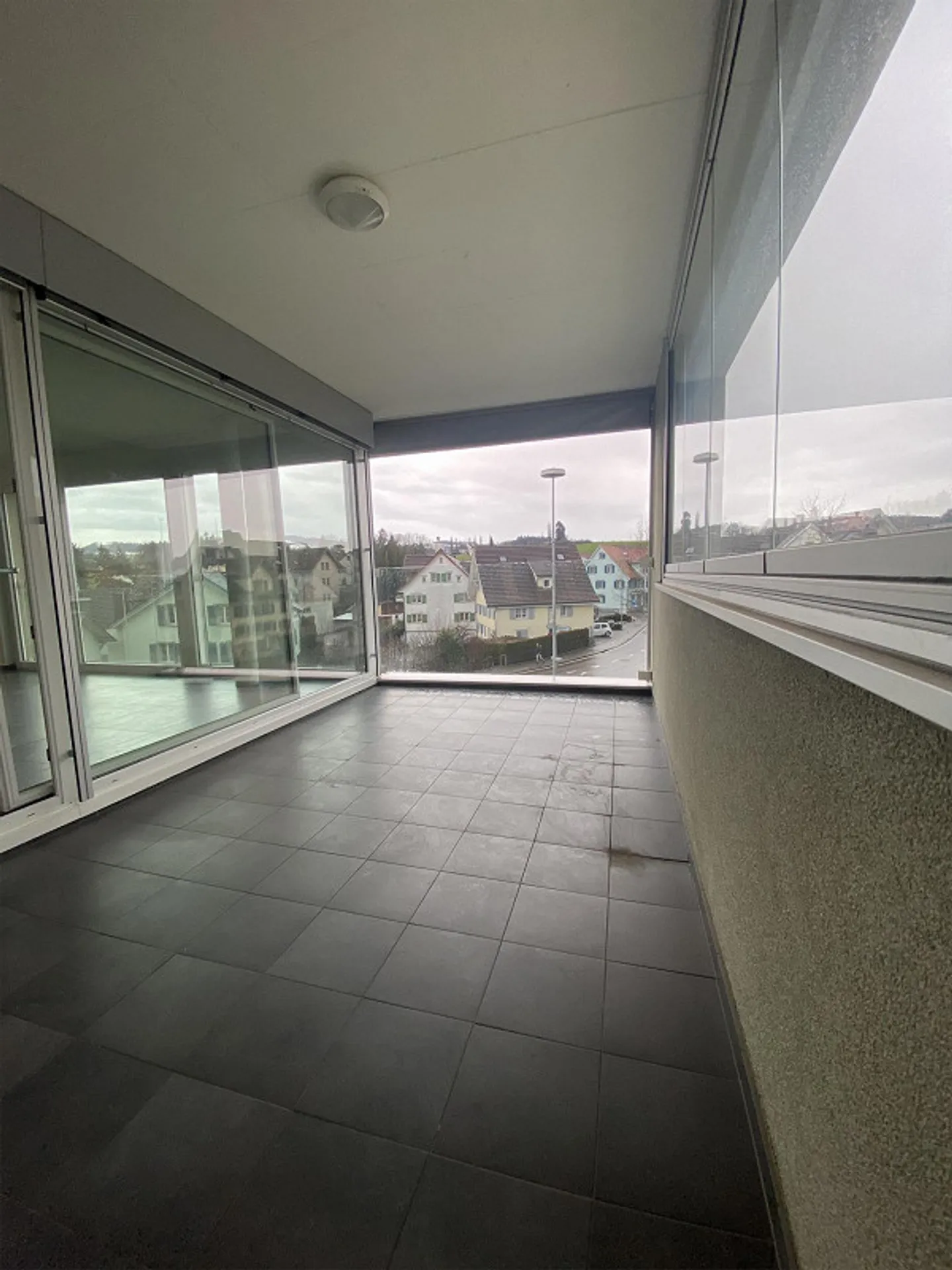 Exclusive 4.5 Room Apartment - Photo 6 of 12