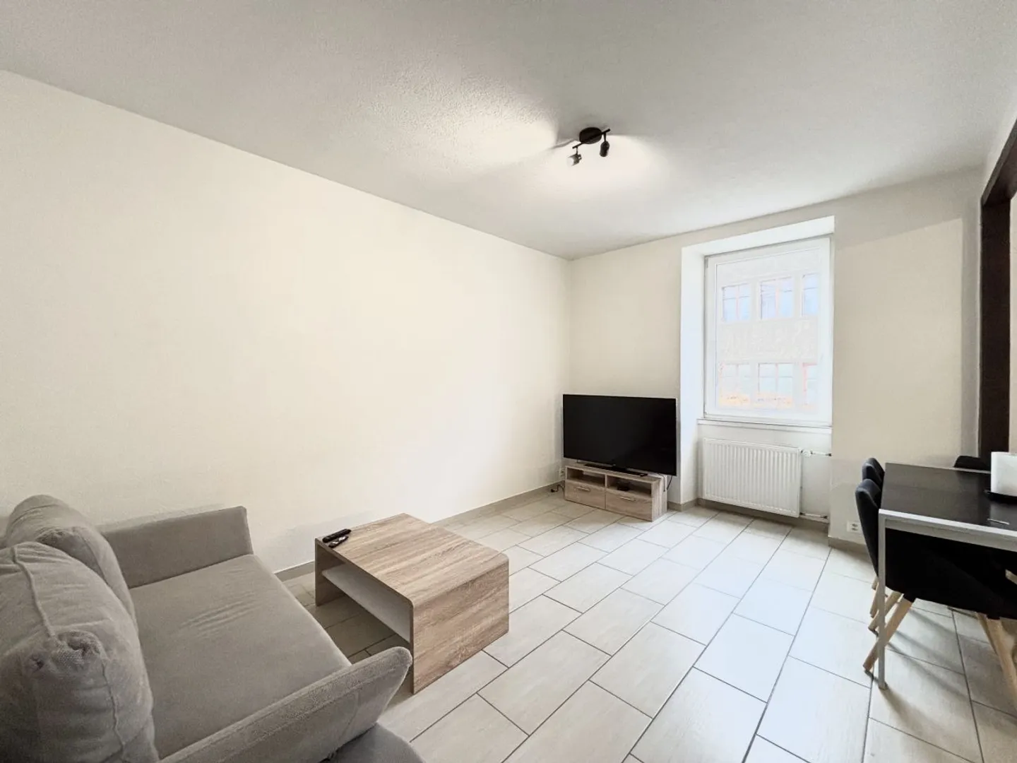 Vullierens (VD) - Furnished 4-room apartment for rent on the ground floor - 93 m² - Photo 2 of 8