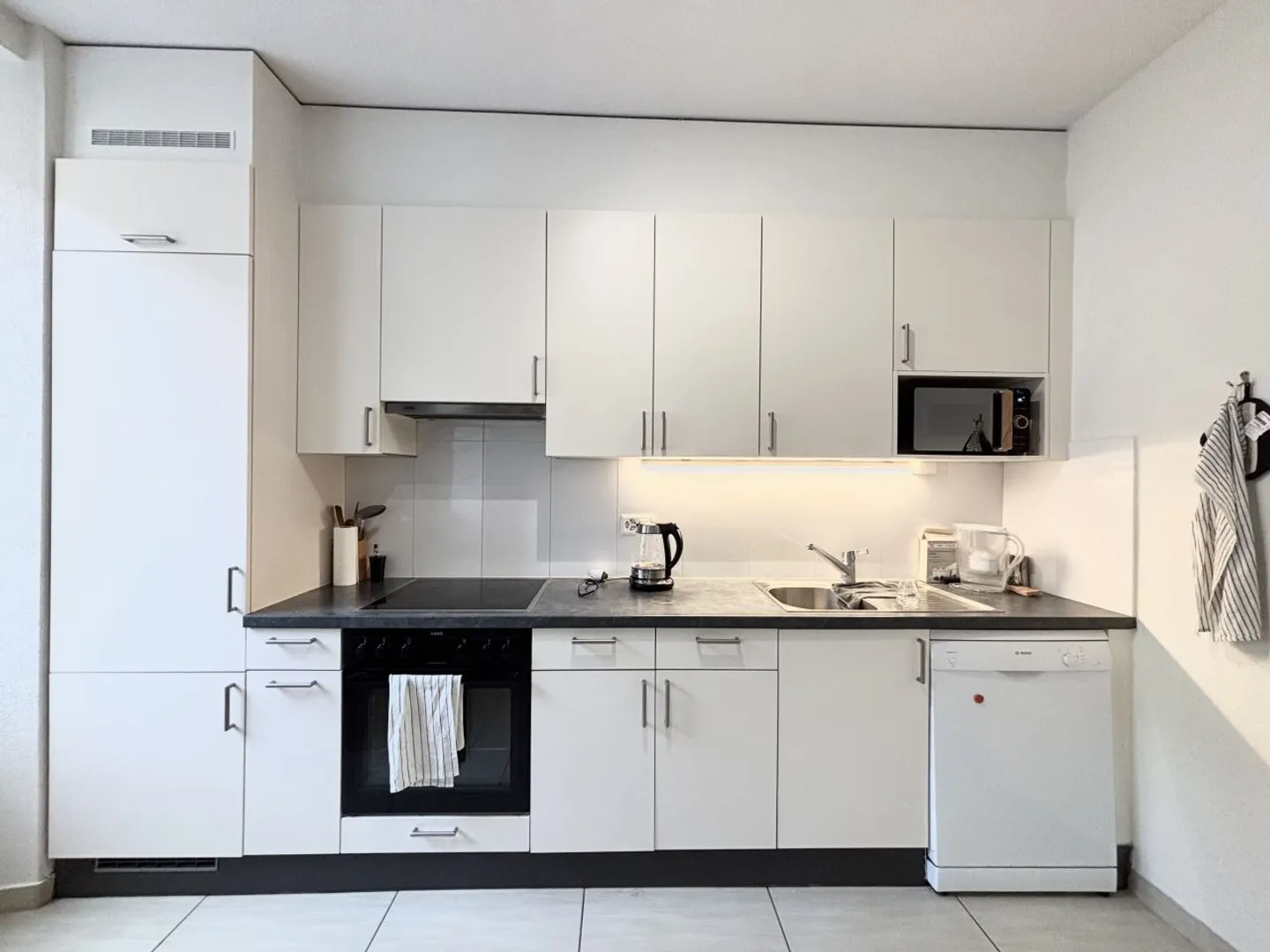 Vullierens (VD) - Furnished 4-room apartment for rent on the ground floor - 93 m² - Photo 3 of 8