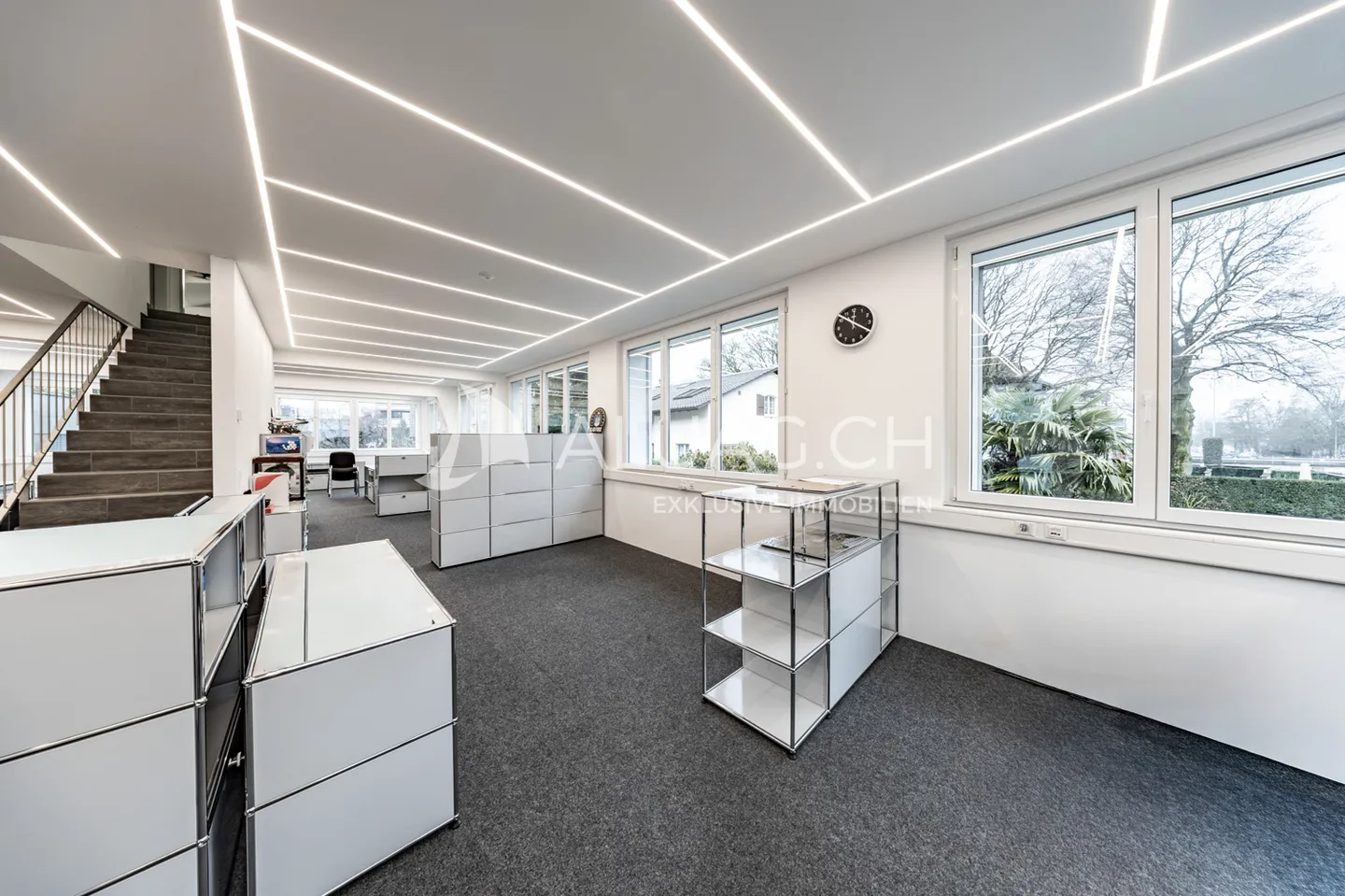 CENTRAL, RÉNOVÉ, COMMERCIAL - Photo 6 sur 11