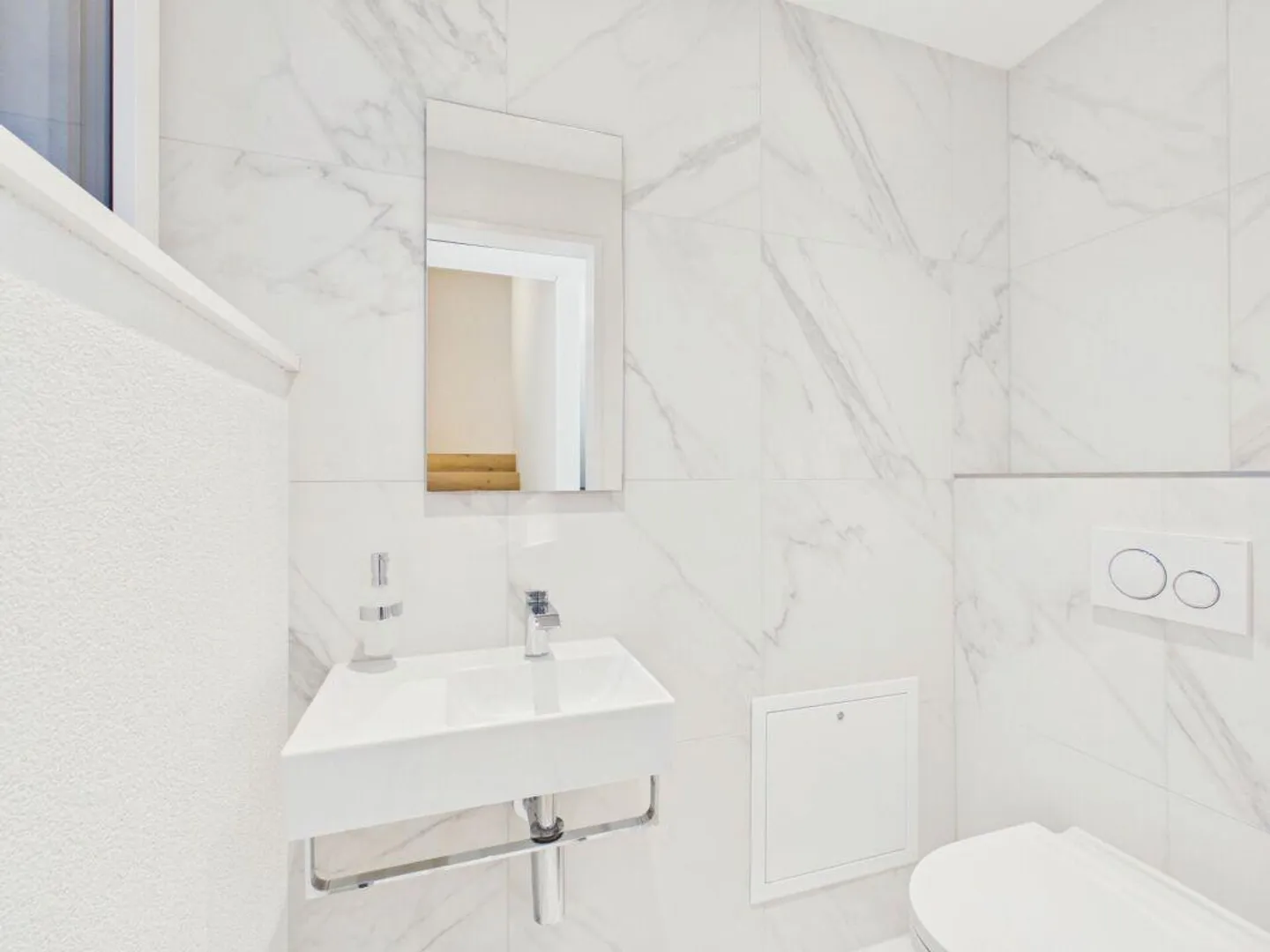 Esclusiva casa a schiera di nuova costruzione con giardino, balcone e massimo comfort abitativo - Foto 6 di 19