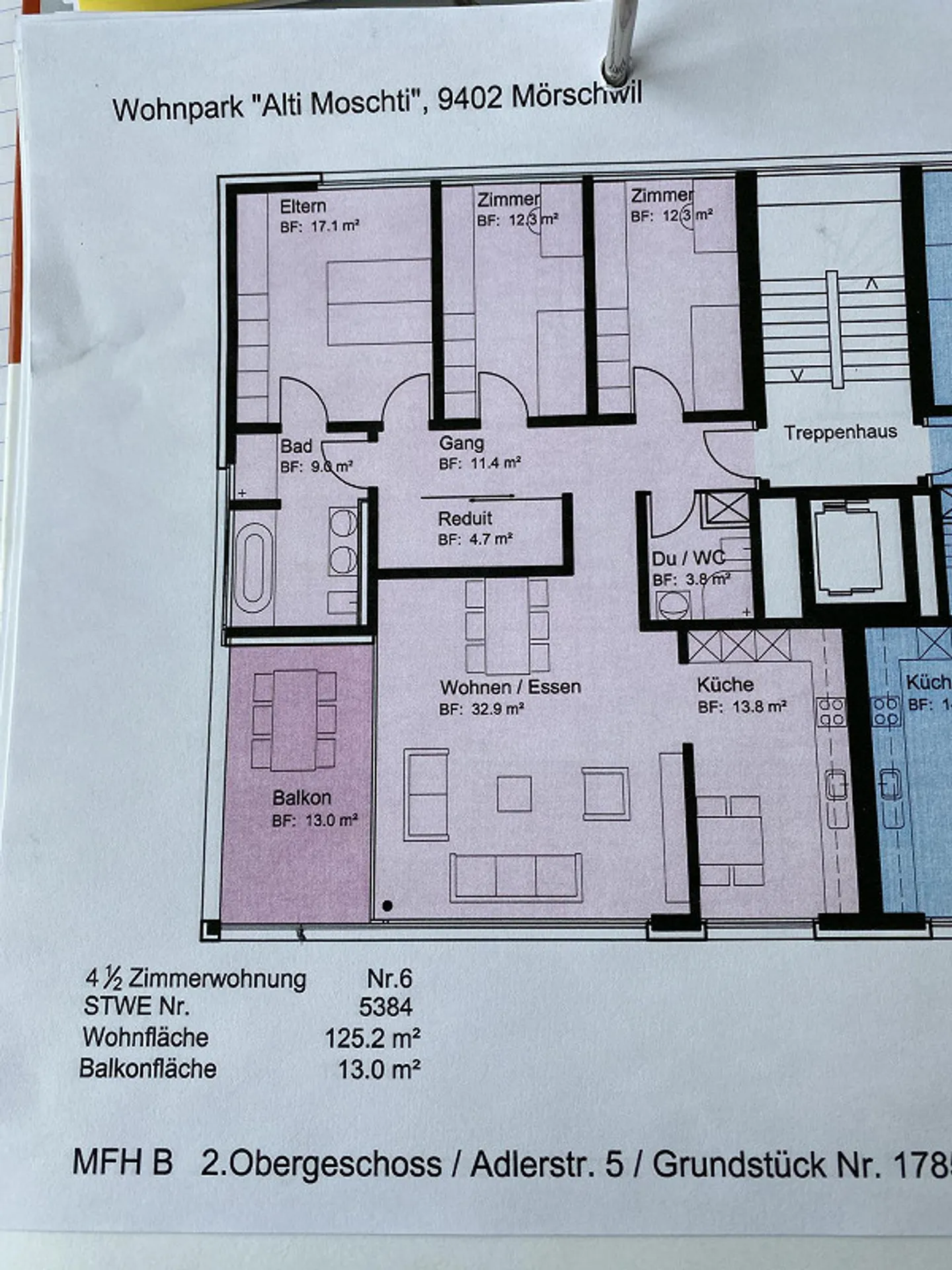 Exclusive 4.5 Room Apartment - Photo 12 of 12