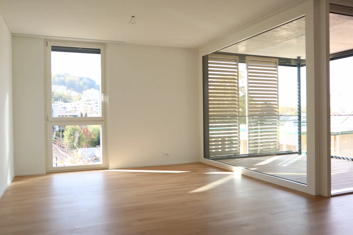 Bellissimo appartamento di 4.5 locali con vista sul Lago dei Quattro Cantoni - Foto 2 di 9