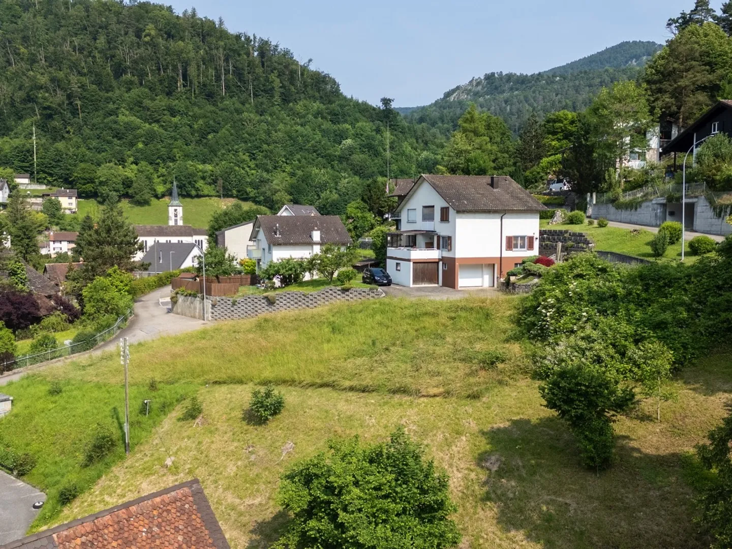 Grande terreno edificabile di 1200 m2 - Foto 2 di 5