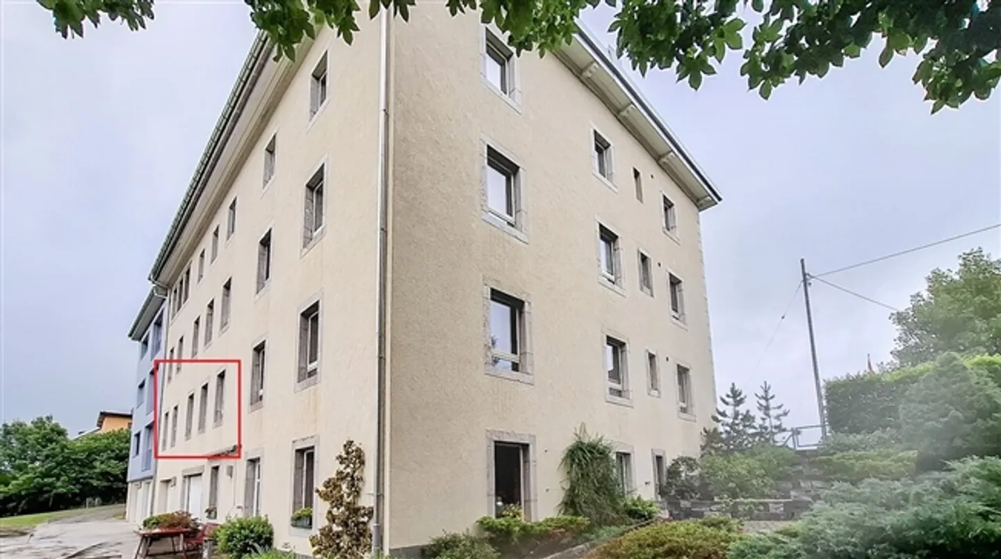 4-room apartment on the ground floor, communal garden with garage additionally - Photo 2 of 14