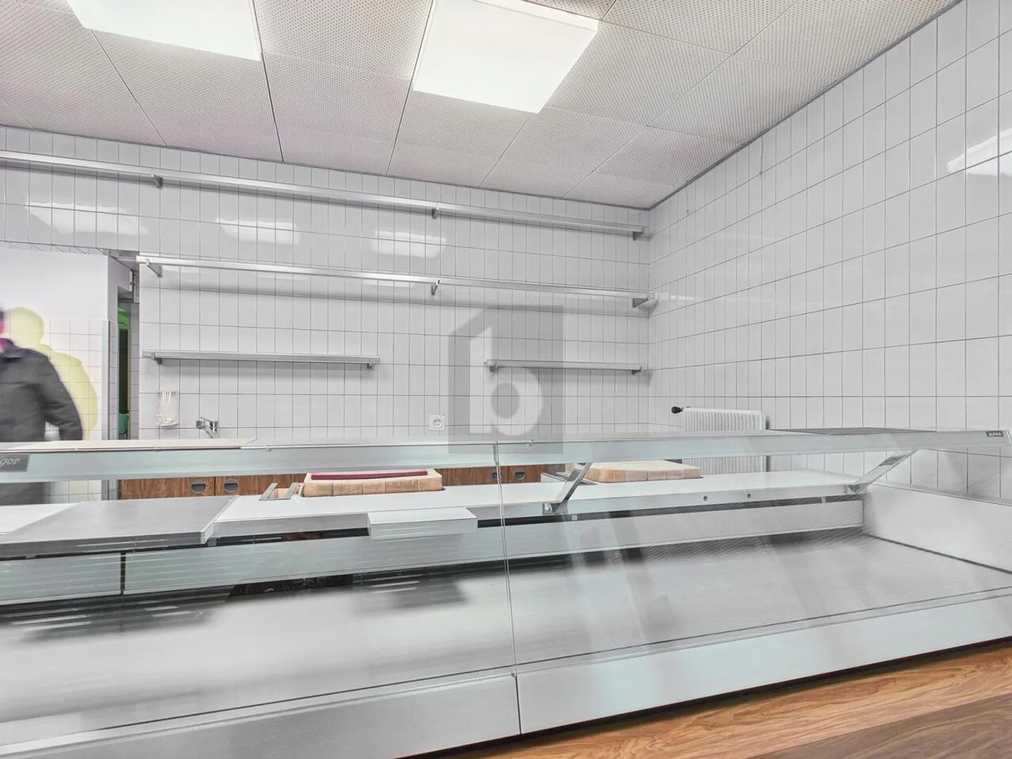 EMPLACEMENT EXCELLENT, MODERNE ET FONCTIONNELLE - Photo 5 sur 6