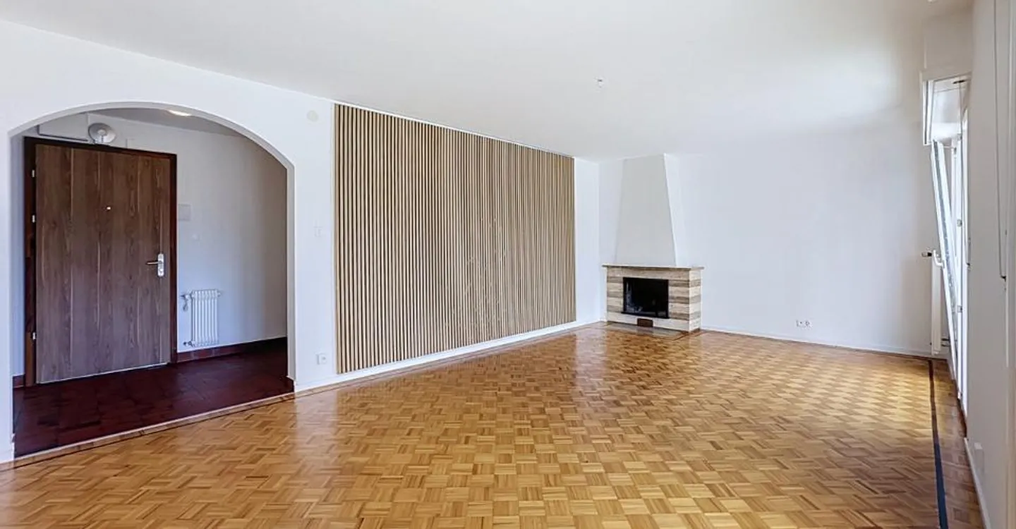 Charmante Wohnung im Grünen - Foto 2 von 9