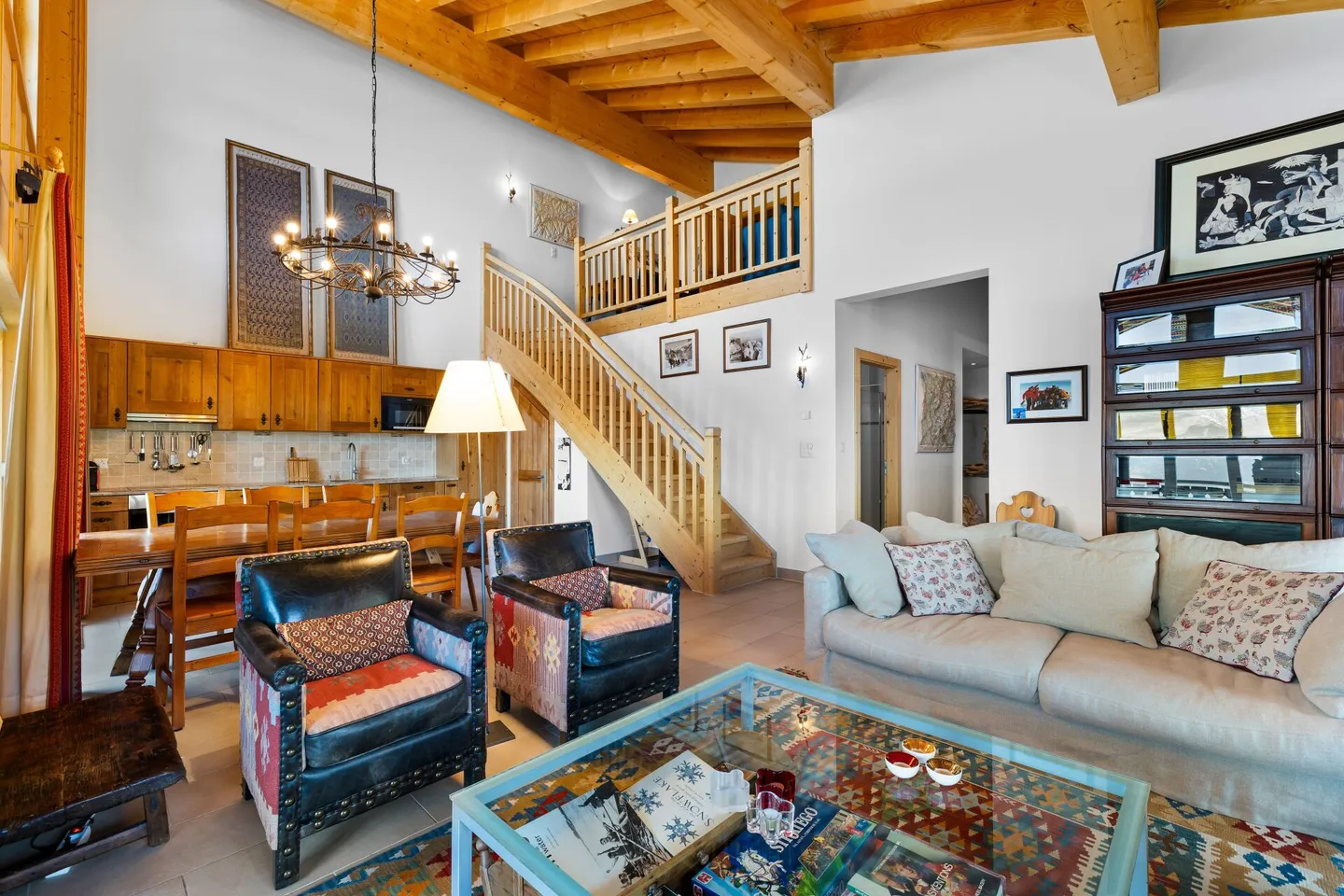 Ski-in-Ski-out Luxury Chalet - Photo 3 of 10