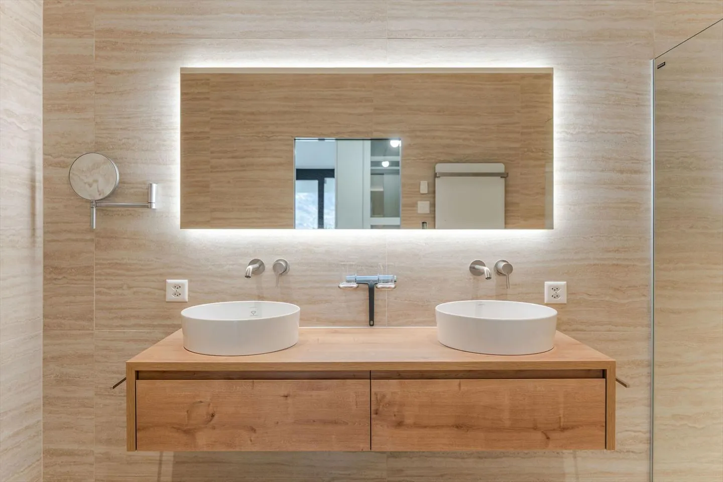 Ultimo Duplex Sottotetto 6.5 Stanze - SIM22 - Martigny - Foto 8 di 13