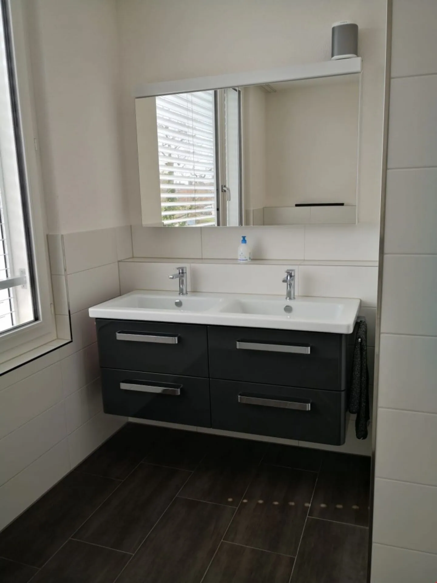 Appartamento moderno di 4,5 stanze nel centro del villaggio di Müllheim - Foto 7 di 8