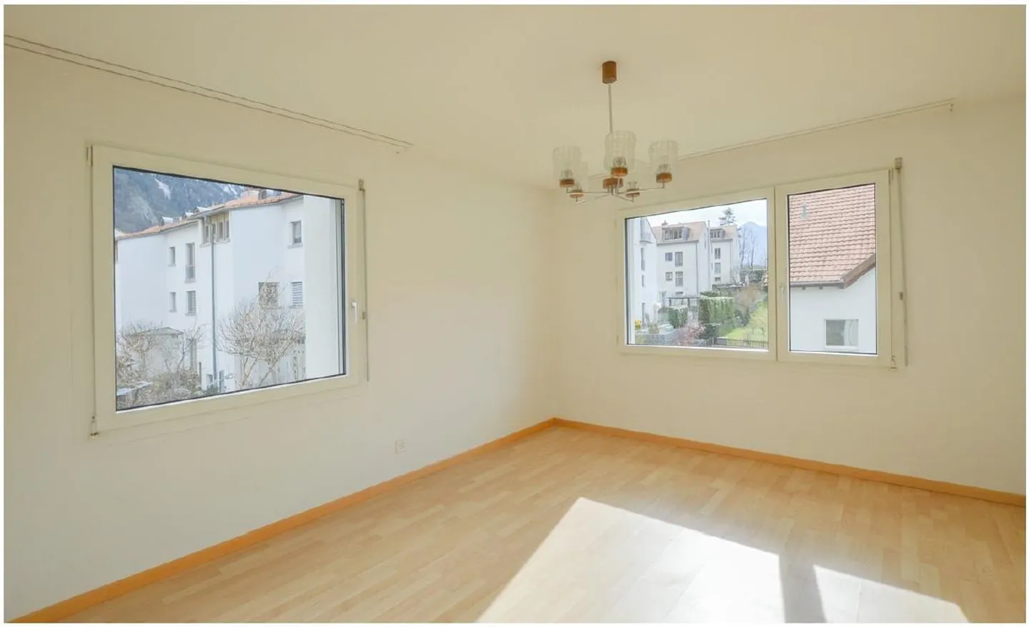 In affitto appartamento di 5,5 stanze in un ambiente adatto alle famiglie - Foto 7 di 14