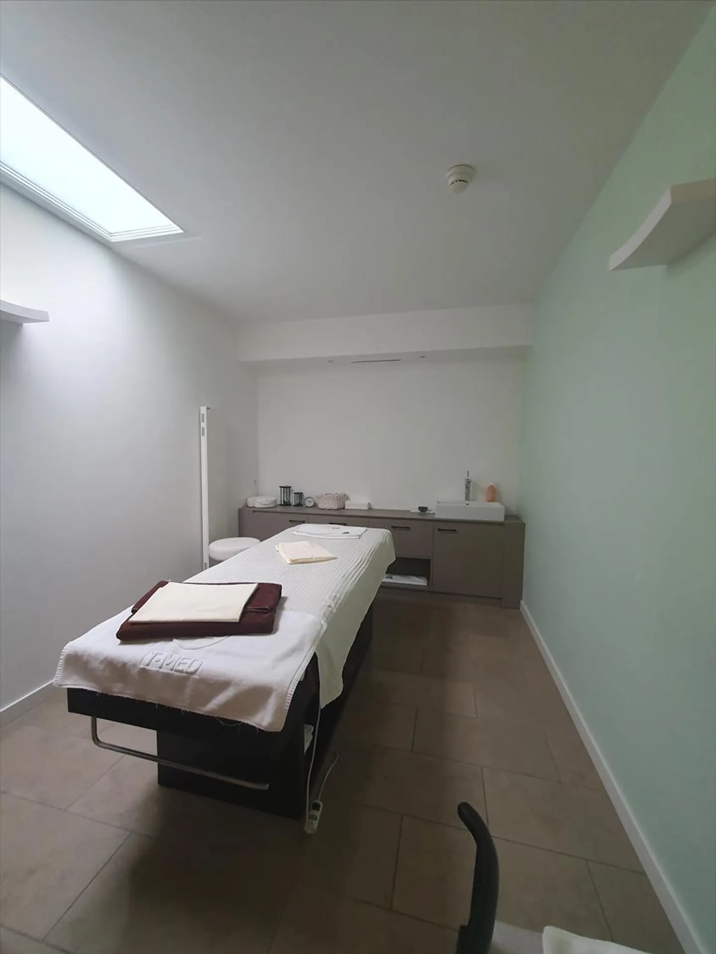 Superficie professionale di 401 m2 - Foto 9 di 13