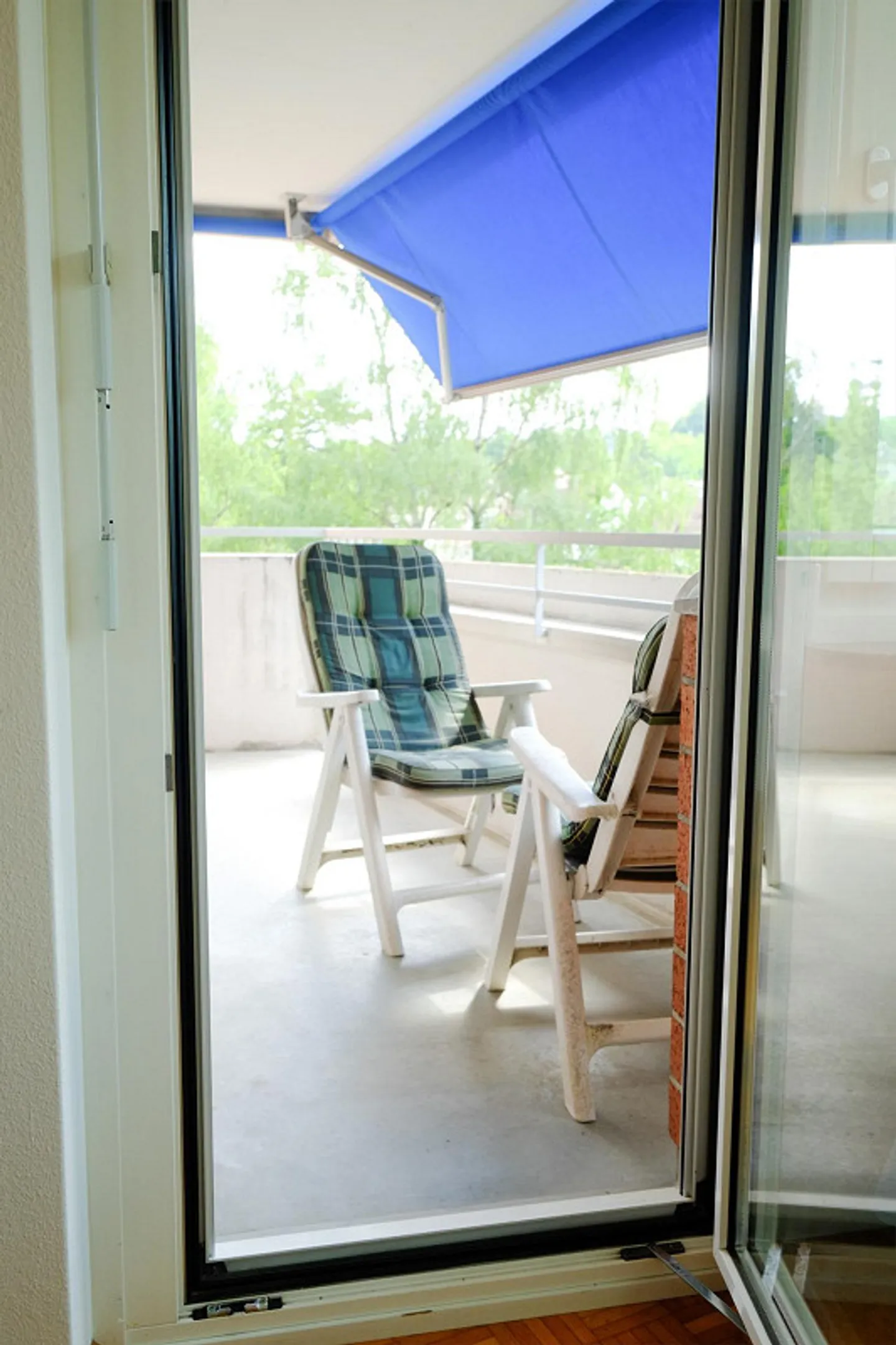 Charmante Wohnung in Allschwil - Foto 3 von 5