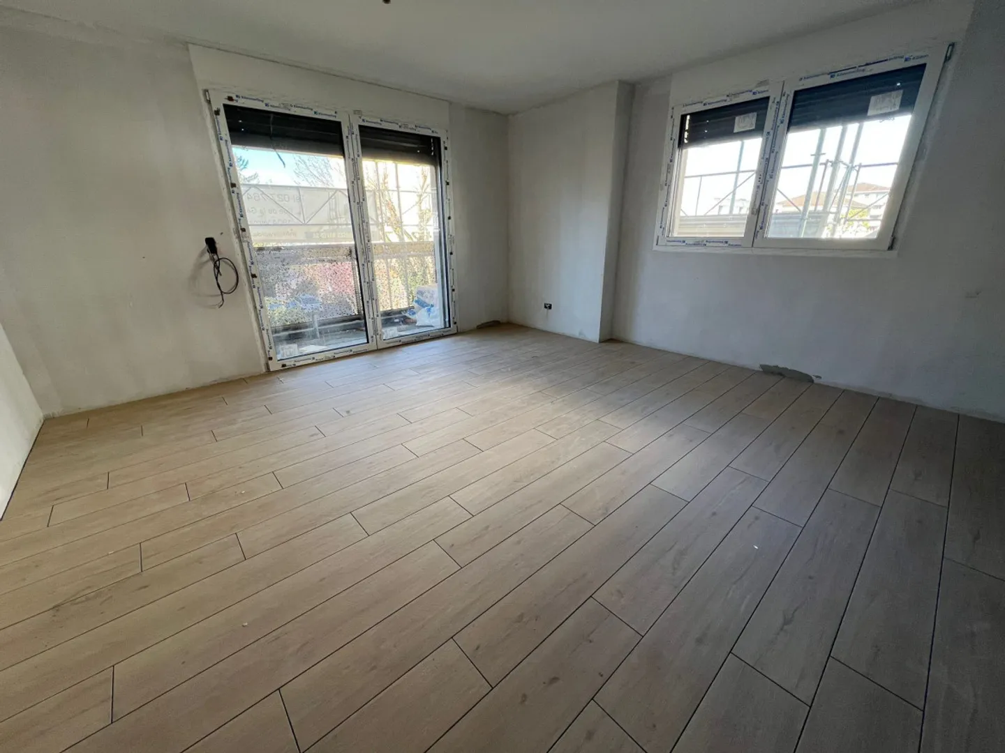 LAST STUDIO ON THE GROUND FLOOR! - Photo 4 of 6