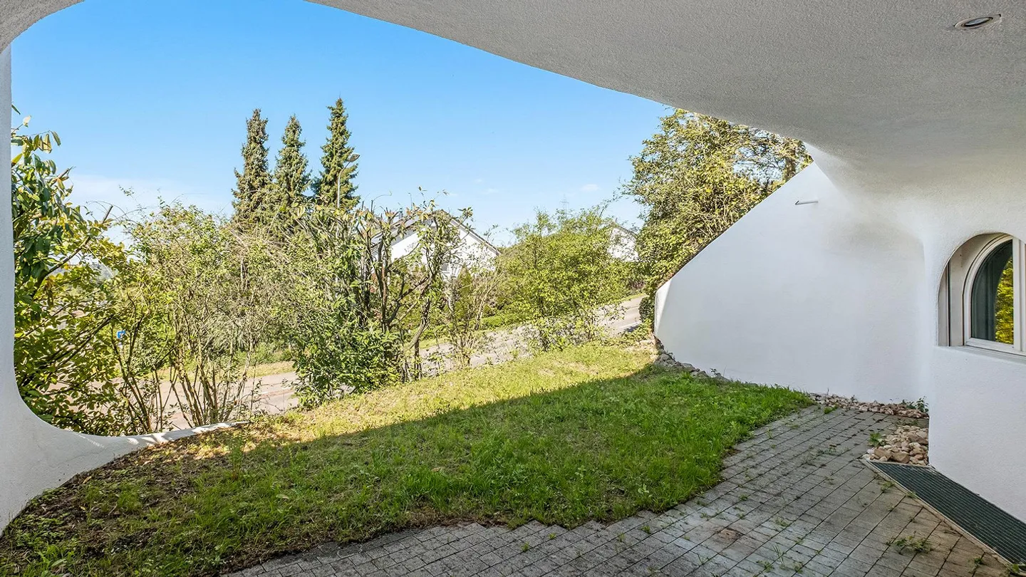 Une maison pour les amateurs d'architecture extraordinaire - Photo 6 sur 7