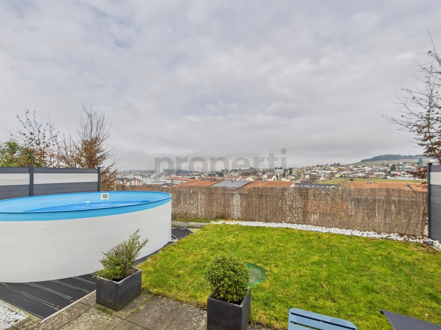 Moderna casa a schiera di 4,5 stanze con giardino a Courtepin - Foto 10 di 11