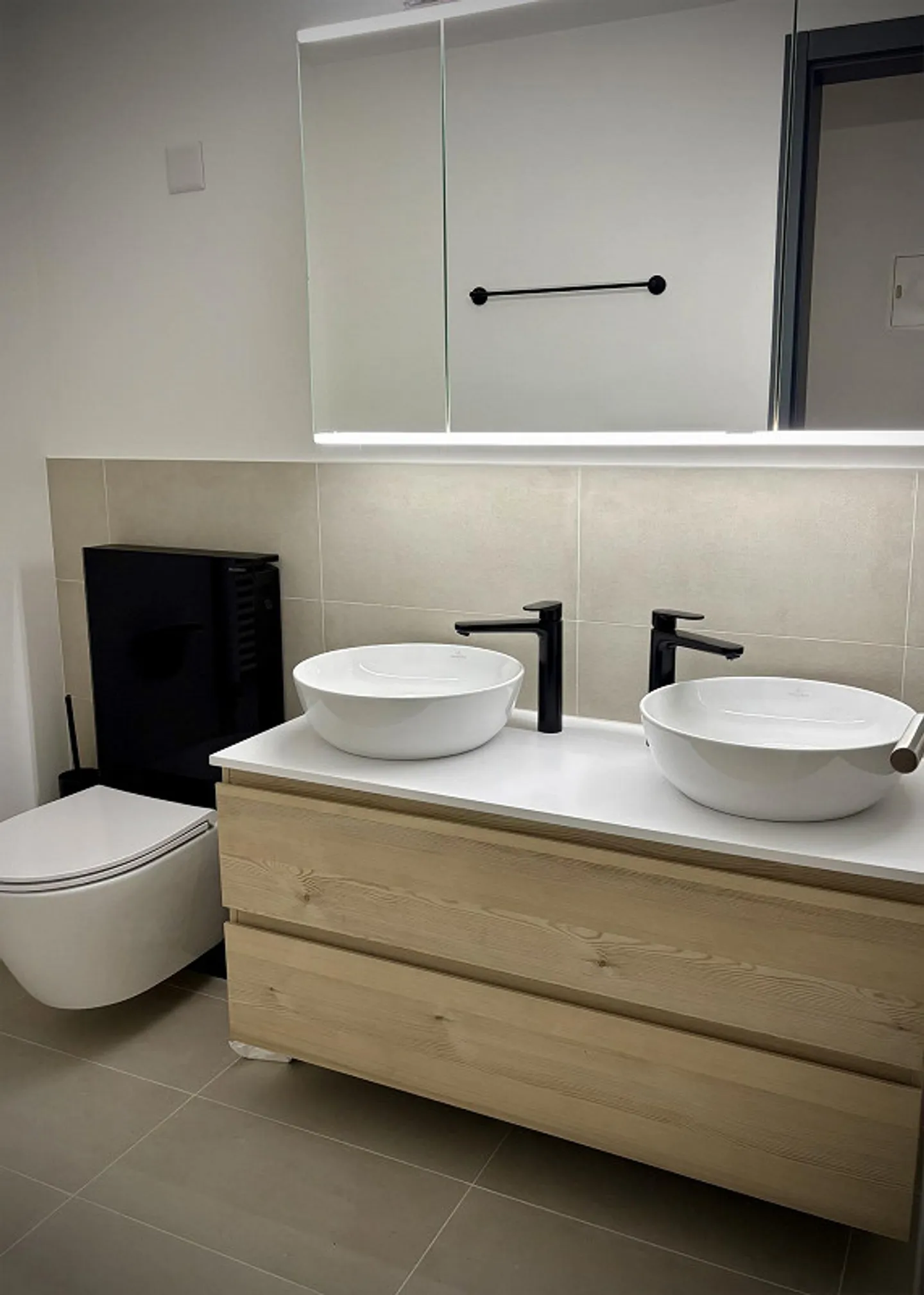 Appartement moderne de 4,5 pièces avec balcon et garage à Emmenbrücke - Photo 2 sur 17