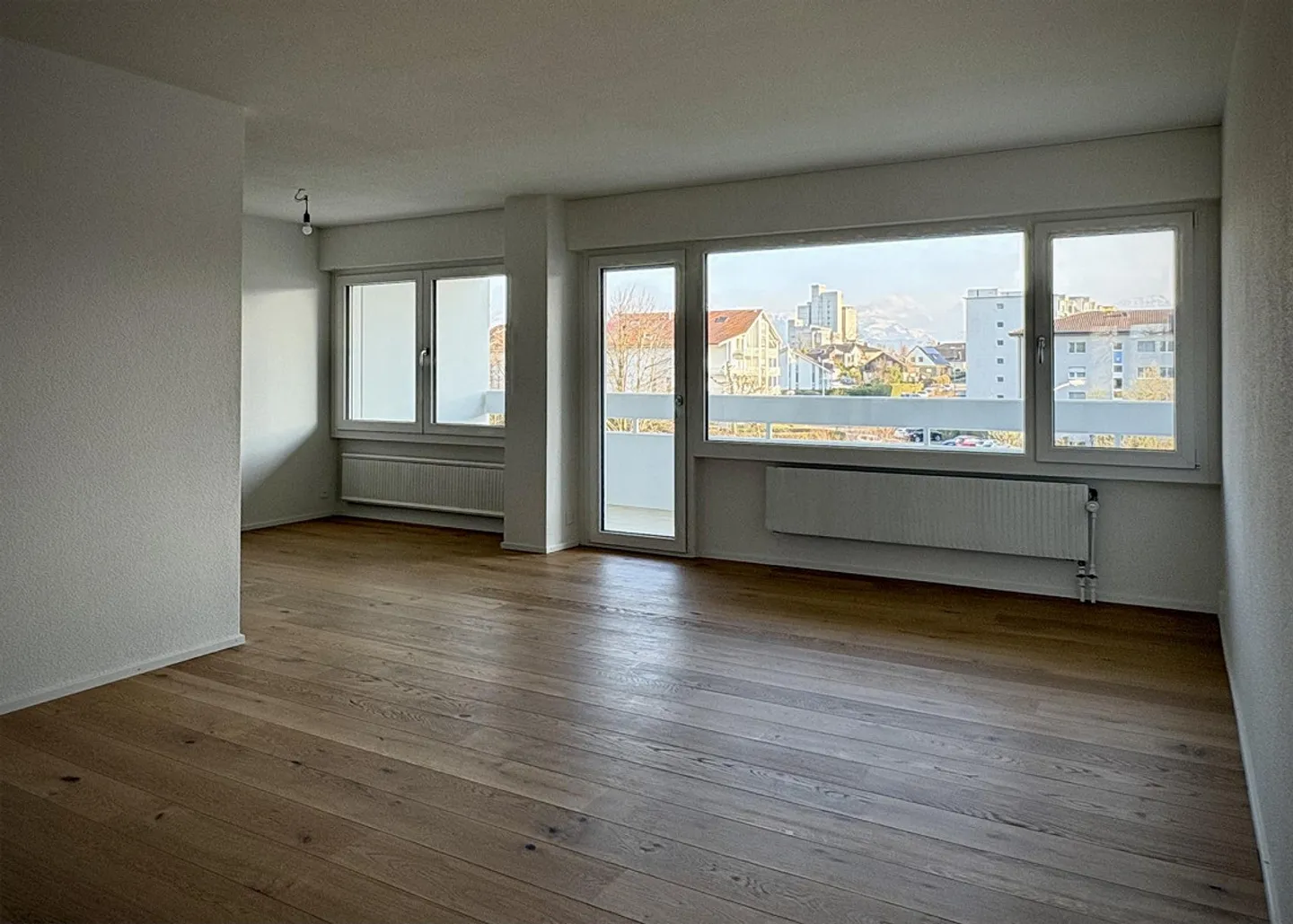 Appartement moderne de 4,5 pièces avec balcon et garage à Emmenbrücke - Photo 12 sur 17
