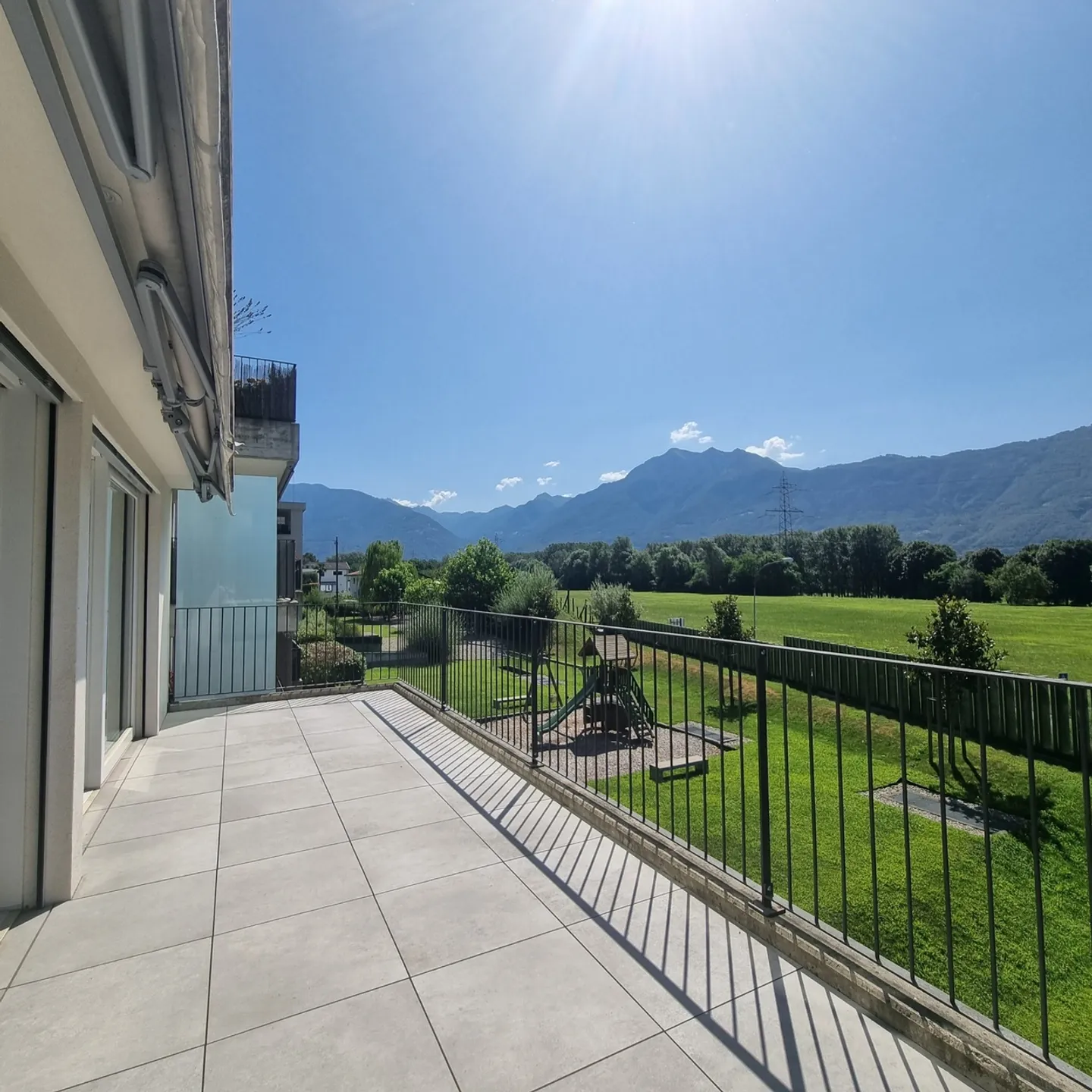 Appartamento moderno di 4,5 locali in vendita a Gudo - Foto 1 di 17