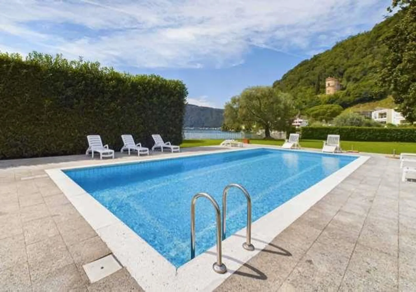 Casa a schiera con pontile sul lago - Foto 9 di 13