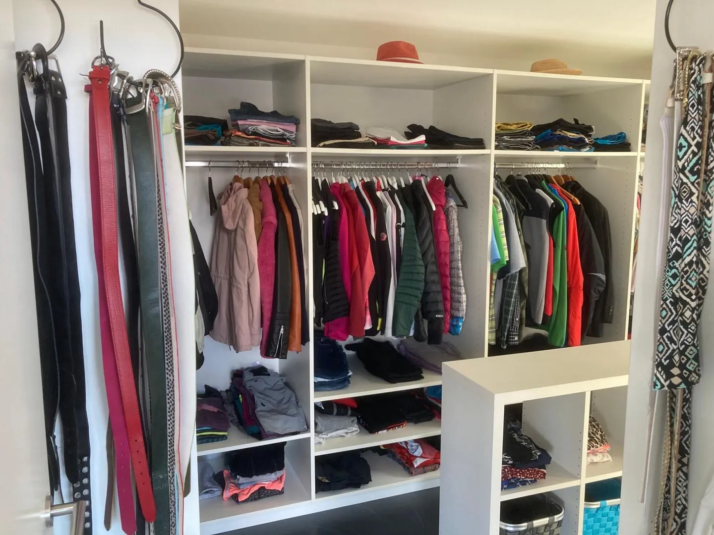 Dreamlike modern villa with breathtaking panoramic views - Photo 16 of 23