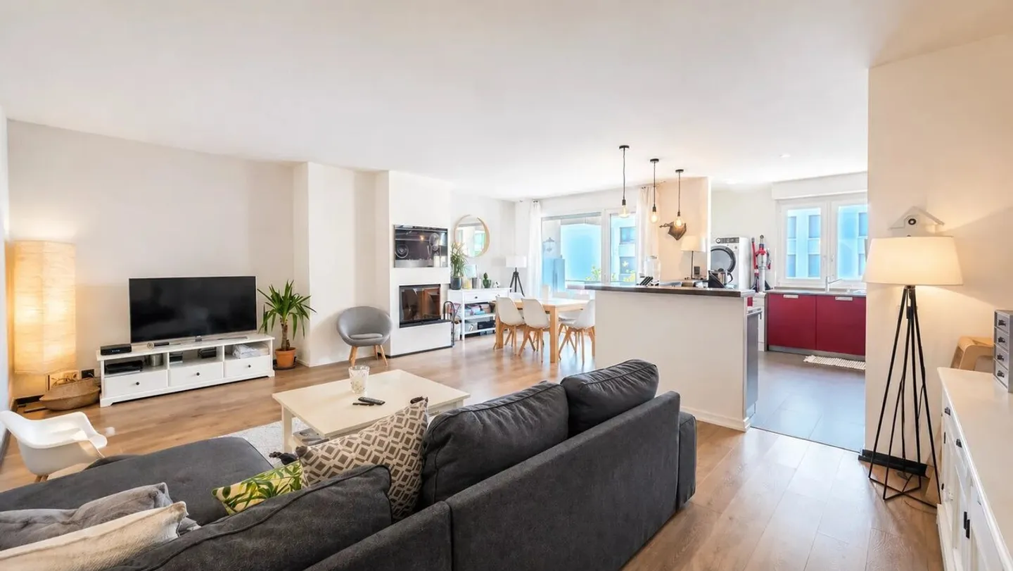 Magnificent 5-room family apartment in Carouge - Photo 1 of 6