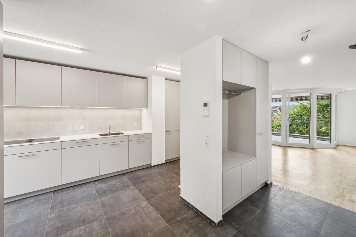 Première occupation après rénovation - Appartement en duplex avec espace de jardin - Photo 7 sur 7
