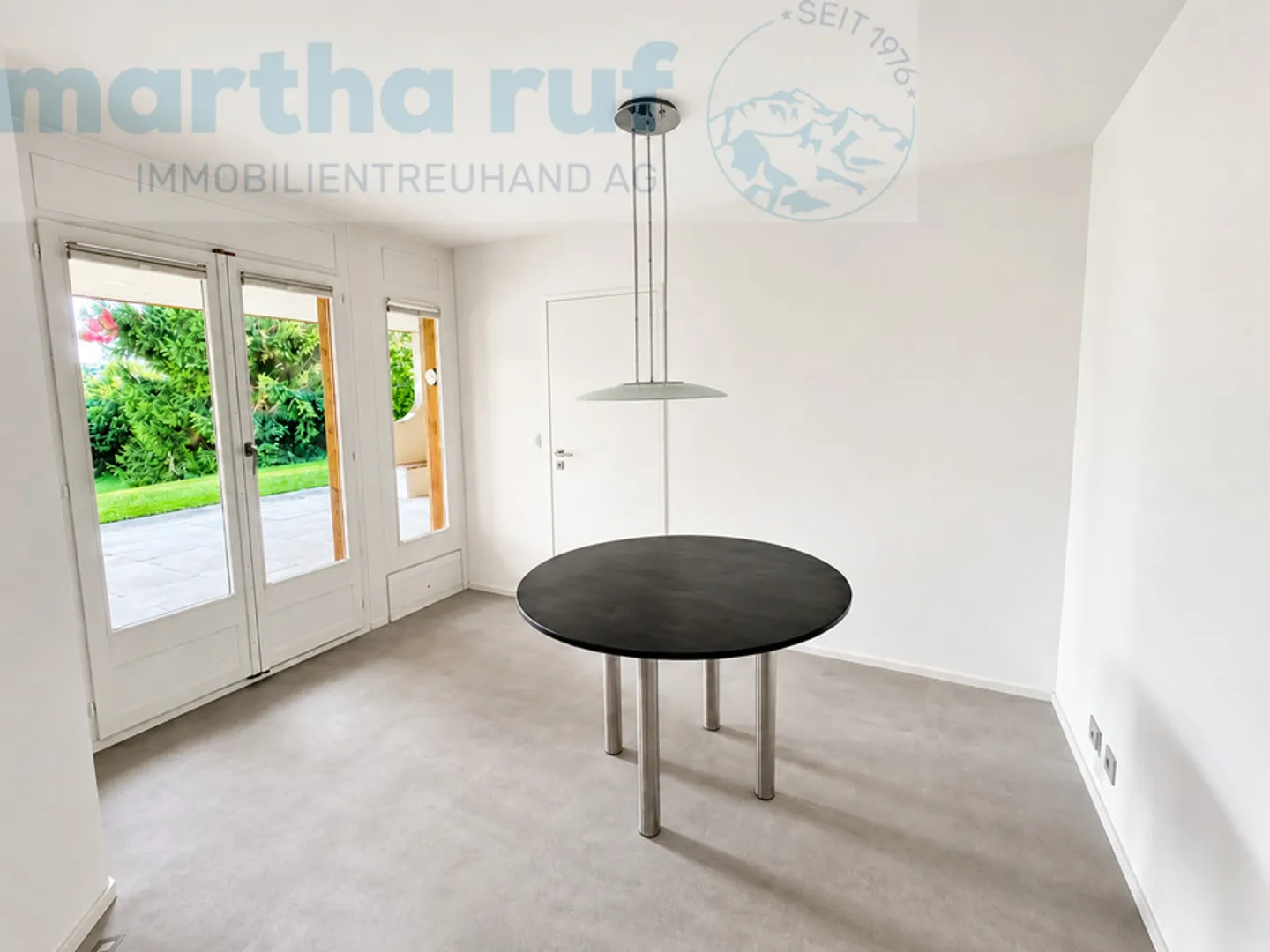 Ampia casa unifamiliare di 5,5 stanze, giardino e vista mozzafiato - Foto 5 di 17