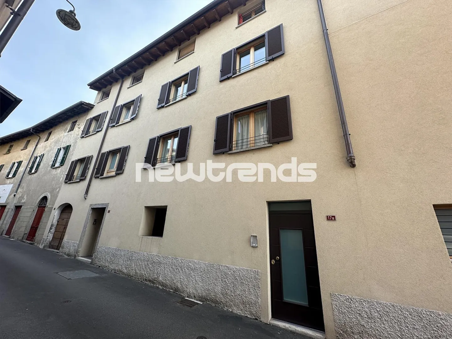 Rancate, 3.5 Room Attic Apartment with Balcony and Nearby Services - Photo 1 of 3