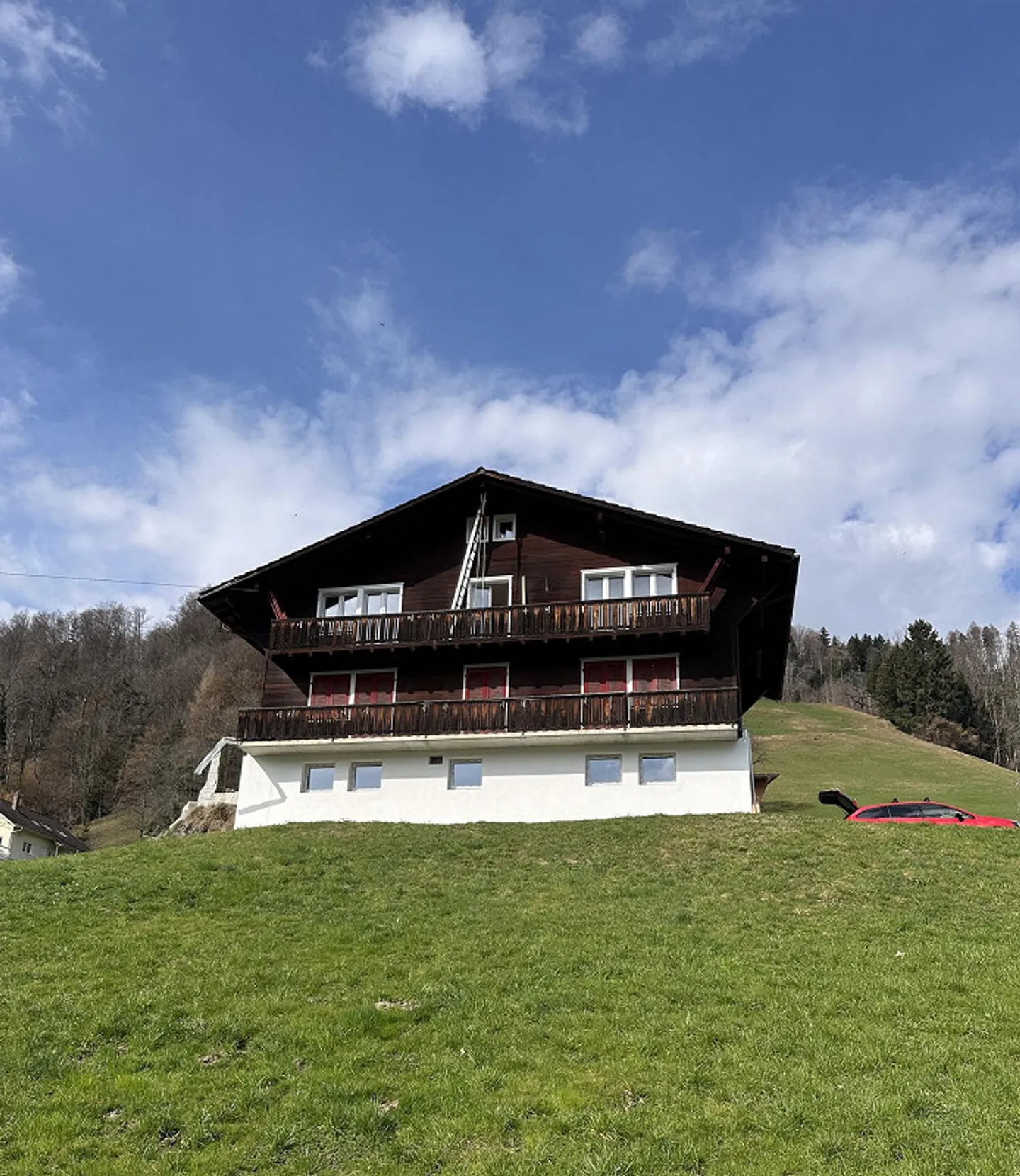 5.5 Room Attic Apartment - Photo 1 of 12