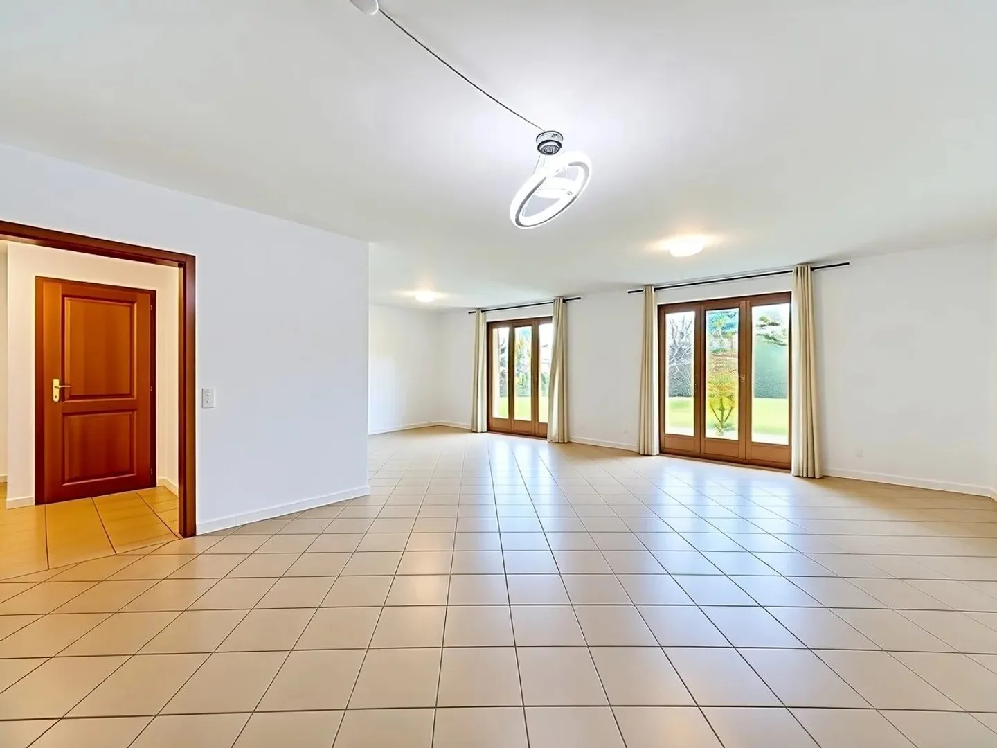 Incantevole Casa Familiare a Mies - Foto 4 di 20