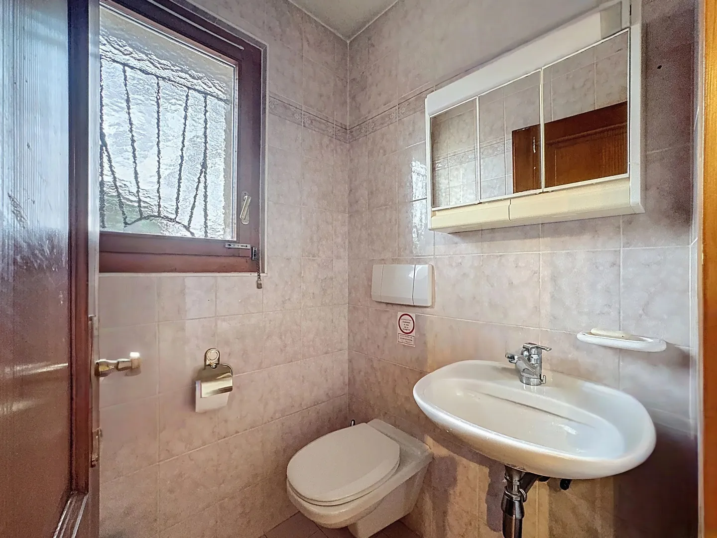 Incantevole Casa Familiare a Mies - Foto 7 di 20