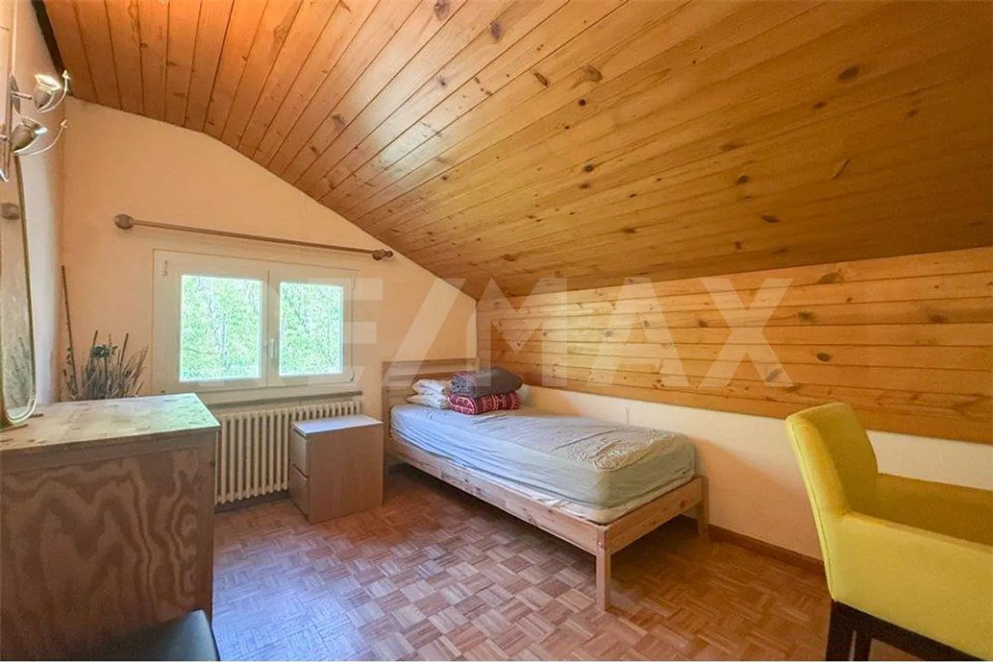 Casa unifamiliare sul pendio soleggiato con ampio terreno a Obermumpf - Foto 9 di 13