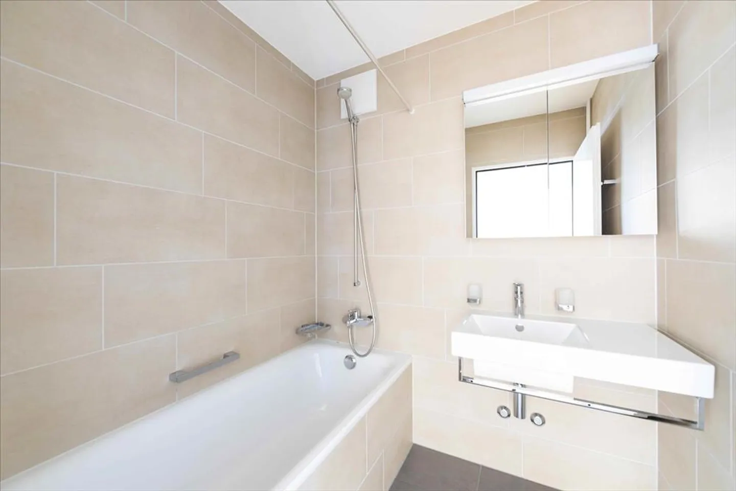 Gemütliche 4.5 Zimmer-Wohnung - Foto 5 von 9