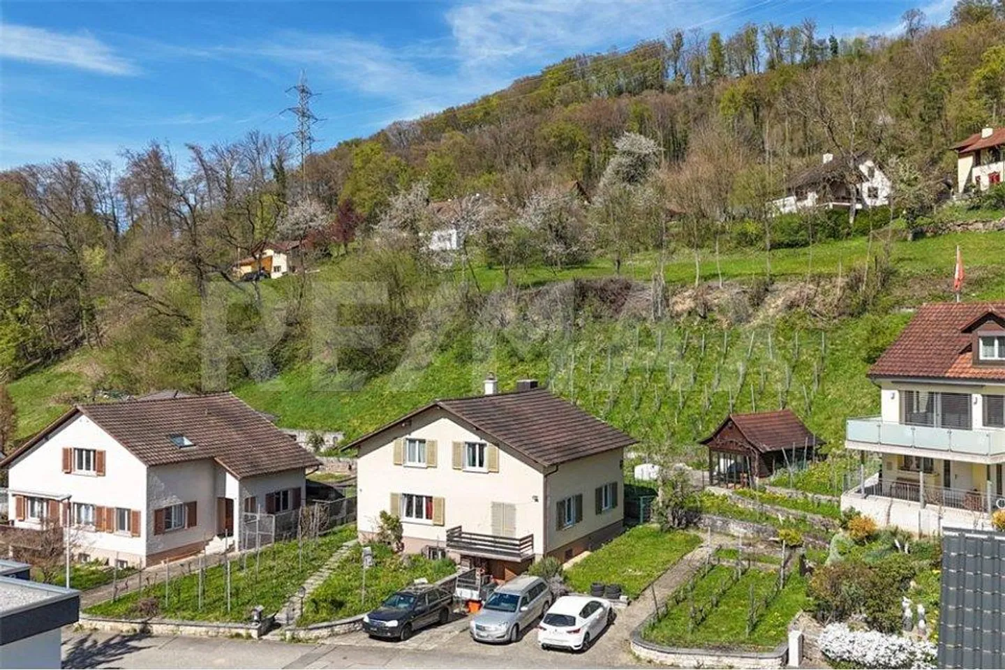 Casa unifamiliare sul pendio soleggiato con ampio terreno a Obermumpf - Foto 10 di 13